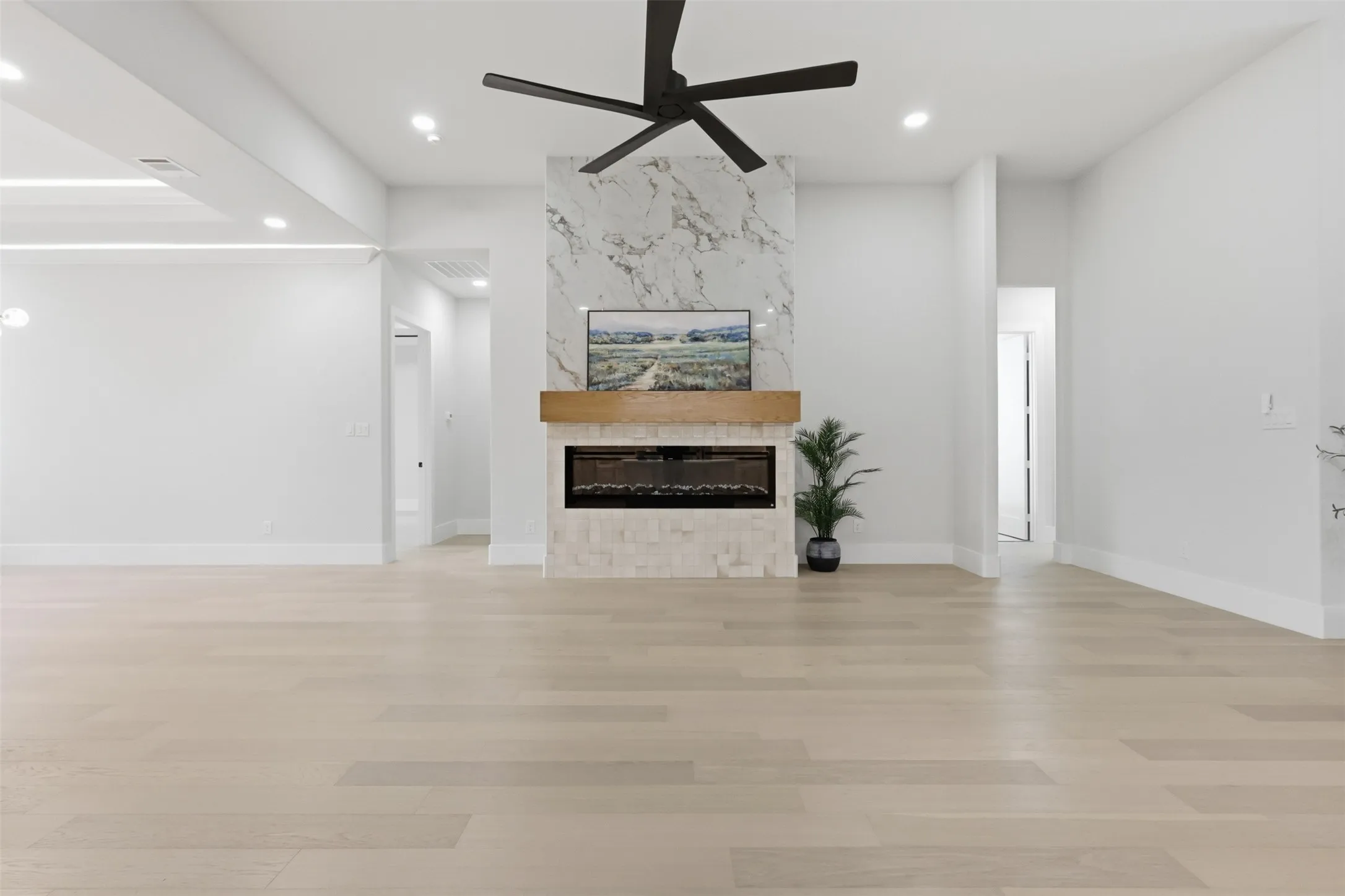 Single Family Residence For Sale in Hood County , 7016 Westover Drive, Granbury, Texas 76049, 4 Bedroom, 3 Bathroom, 3 Garage spaces, 2,699 Sqft, built in 2026, mls#21240516, Real Estate Agent in Granbury, Homes For Sale in Hood county, Homes For Sale in Granbury, Realtor in Granbury Texas, Real Estate Brokerage Independent Realty Texas, Luminita Cordes Realtor