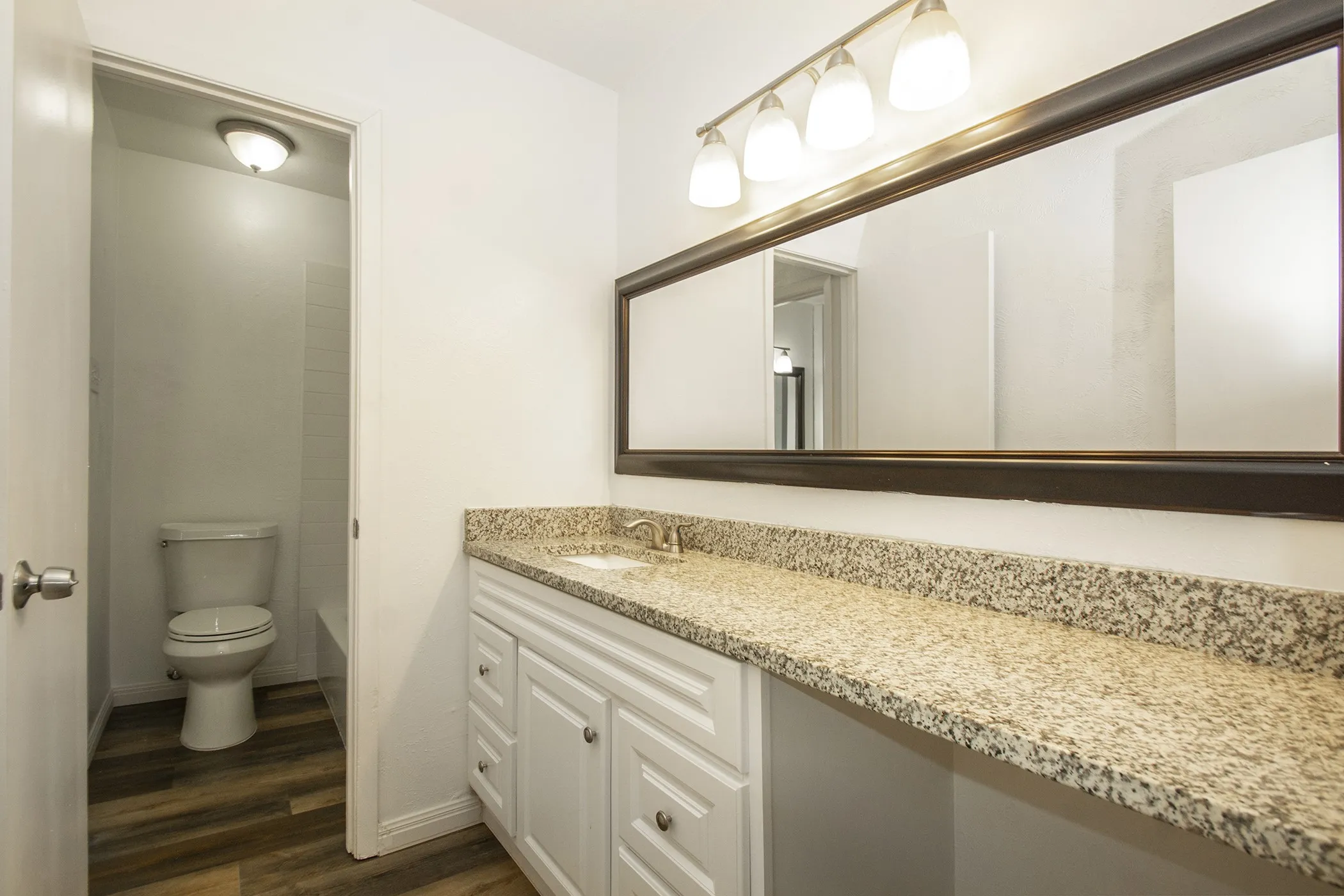 Townhouse For Rent in Dallas County , 2611 Via Cordova, Carrollton, Texas 75006, 4 Bedroom, 2 Bathroom, Garage spaces, 1,833 Sqft, built in 1973, mls#21242197, Real Estate Agent in Carrollton, Homes For Rent in Dallas county, Homes For Rent in Carrollton, Realtor in Carrollton Texas, Real Estate Brokerage Independent Realty Texas, Luminita Cordes Realtor