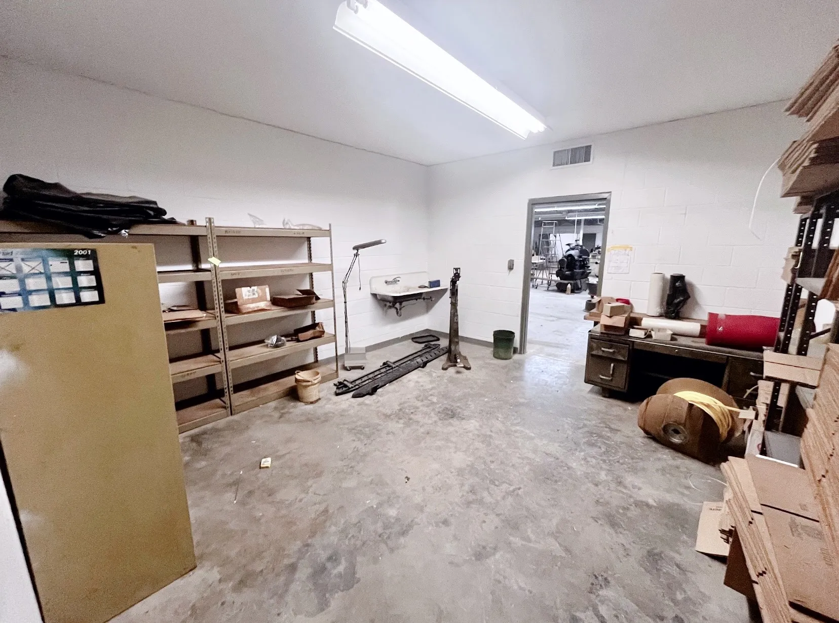 Warehouse For Sale in Tarrant County , 213 Valley Lane, Kennedale, Texas 76060, 0, 0, Garage spaces, 0 Sqft, built in 1972, Preowned, Price $1,200,000, mls#21242171, Real Estate Agent in Kennedale, Homes For Sale in Tarrant county, Homes For Sale in Kennedale, Realtor in Kennedale Texas, Real Estate Brokerage Independent Realty Texas, Luminita Cordes Realtor