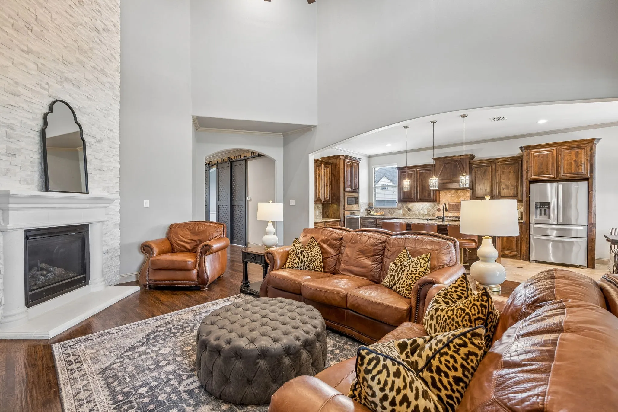 Single Family Residence For Sale in Grayson County , 1513 Bearpath Way, Gunter, Texas 75058, 4 Bedroom, 4 Bathroom, 3 Garage spaces, 3,888 Sqft, built in 2015, mls#21224060, Real Estate Agent in Gunter, Homes For Sale in Grayson county, Homes For Sale in Gunter, Realtor in Gunter Texas, Real Estate Brokerage Independent Realty Texas, Luminita Cordes Realtor