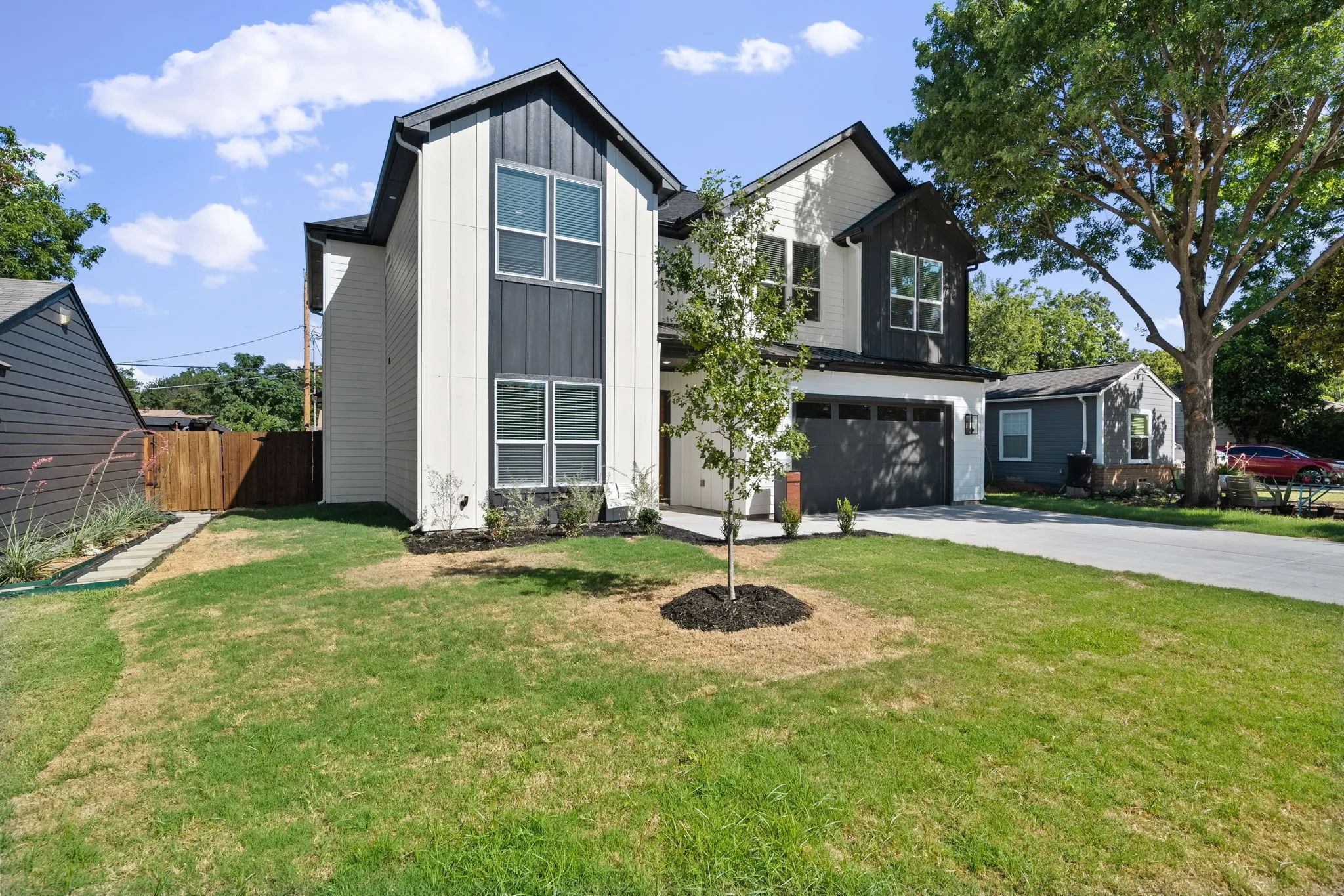 Single Family Residence For Sale in Dallas County , 11629 Flamingo Lane, Dallas, Texas 75218, 5 Bedroom, 4 Bathroom, 2 Garage spaces, 3,160 Sqft, built in 2026, mls#21241325, Real Estate Agent in Dallas, Homes For Sale in Dallas county, Homes For Sale in Dallas, Realtor in Dallas Texas, Real Estate Brokerage Independent Realty Texas, Luminita Cordes Realtor