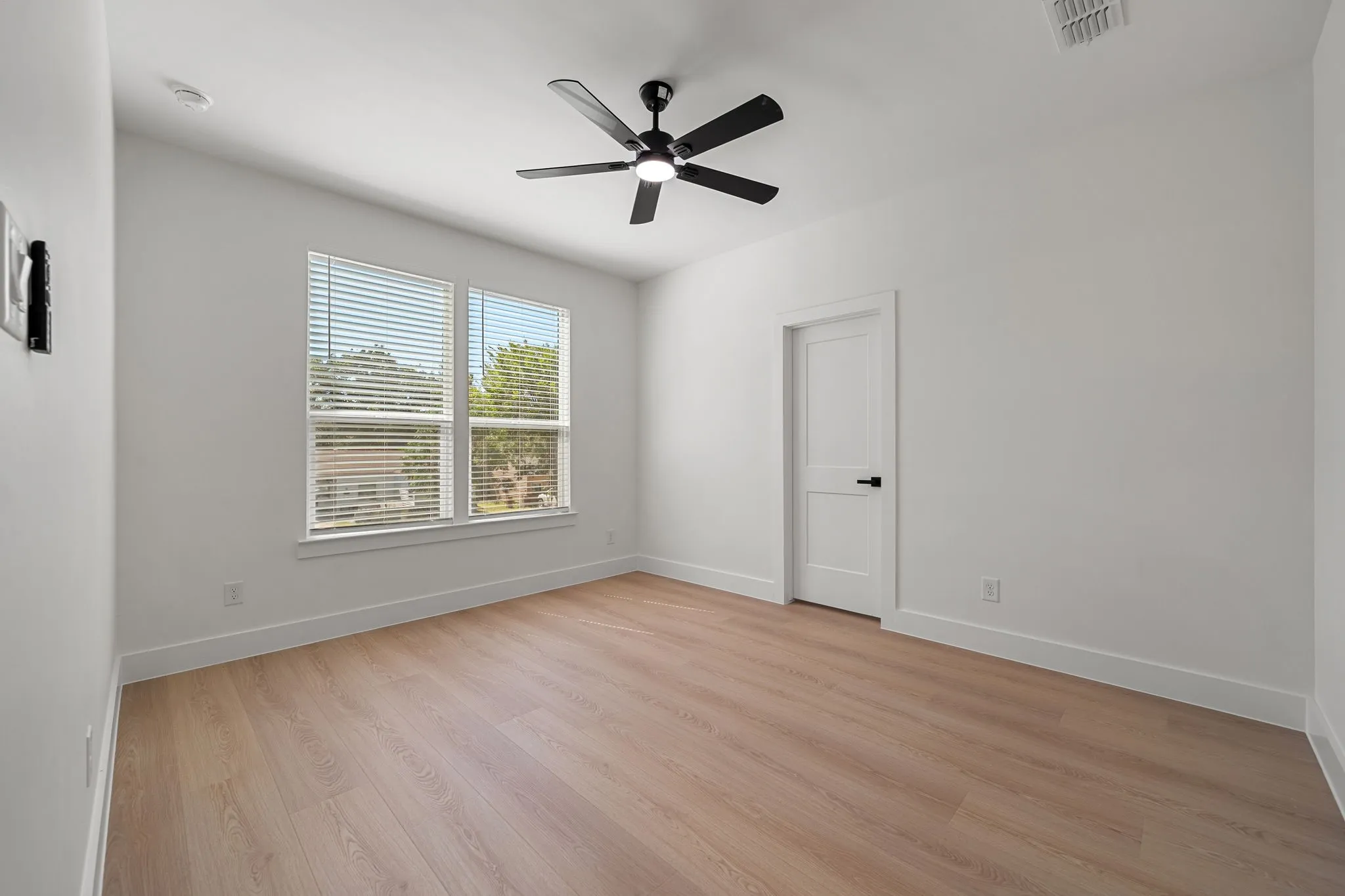 Single Family Residence For Sale in Dallas County , 11629 Flamingo Lane, Dallas, Texas 75218, 5 Bedroom, 4 Bathroom, 2 Garage spaces, 3,160 Sqft, built in 2026, mls#21241325, Real Estate Agent in Dallas, Homes For Sale in Dallas county, Homes For Sale in Dallas, Realtor in Dallas Texas, Real Estate Brokerage Independent Realty Texas, Luminita Cordes Realtor
