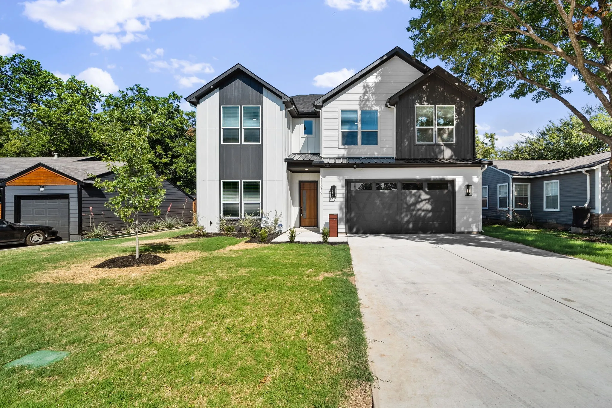 Single Family Residence For Sale in Dallas County , 11629 Flamingo Lane, Dallas, Texas 75218, 5 Bedroom, 4 Bathroom, 2 Garage spaces, 3,160 Sqft, built in 2026, mls#21241325, Real Estate Agent in Dallas, Homes For Sale in Dallas county, Homes For Sale in Dallas, Realtor in Dallas Texas, Real Estate Brokerage Independent Realty Texas, Luminita Cordes Realtor