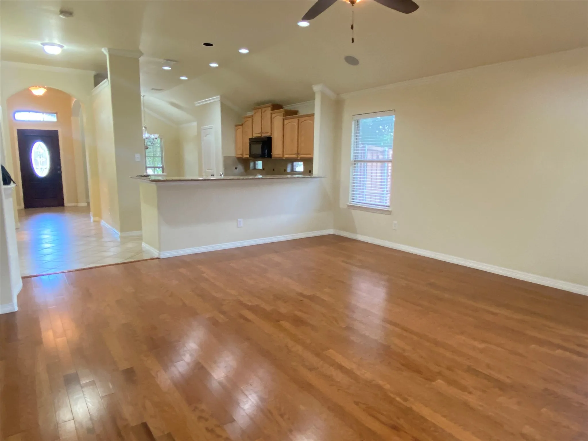 Single Family Residence For Rent in Denton County , 1201 Songbird Drive, Little Elm, Texas 75068, 3 Bedrooms, 2 Bathrooms, 2 Garage spaces, 1,903 Sqft, built in 2011, Preowned, Price $2,100, mls#21242259, Real Estate Agent in Little Elm, Homes For Rent in Denton county, Homes For Rent in Little Elm, Realtor in Little Elm Texas, Real Estate Brokerage Independent Realty Texas, Luminita Cordes Realtor