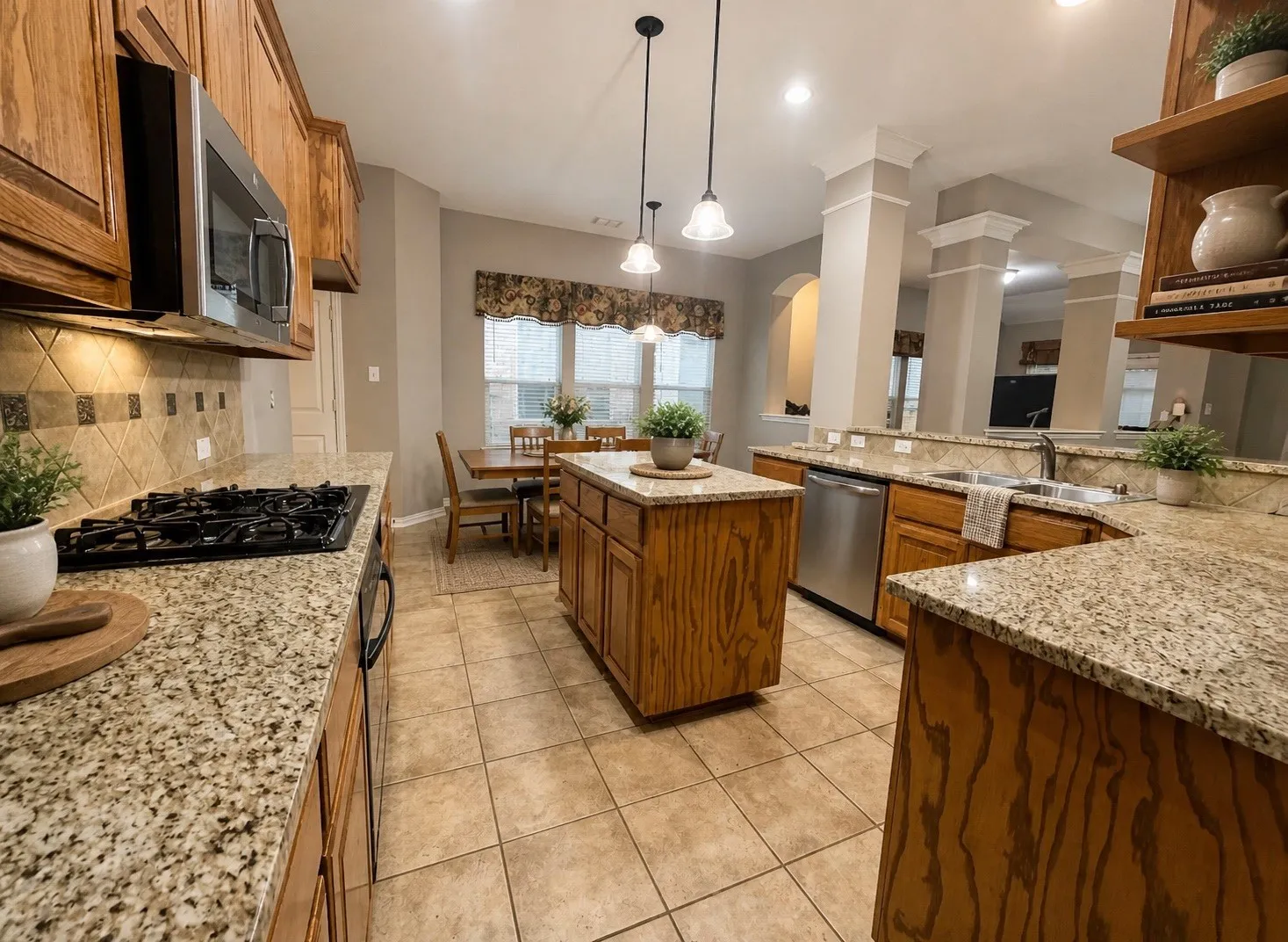 Single Family Residence For Sale in Tarrant County , 6864 Cape Cod Drive, Grand Prairie, Texas 75054, 3 Bedrooms, 3 Bathrooms, 2 Garage spaces, 3,058 Sqft, built in 2004, Price $699,000, mls#21239880, Real Estate Agent in Grand Prairie, Homes For Sale in Tarrant county, Homes For Sale in Grand Prairie, Realtor in Grand Prairie Texas, Real Estate Brokerage Independent Realty Texas, Luminita Cordes Realtor