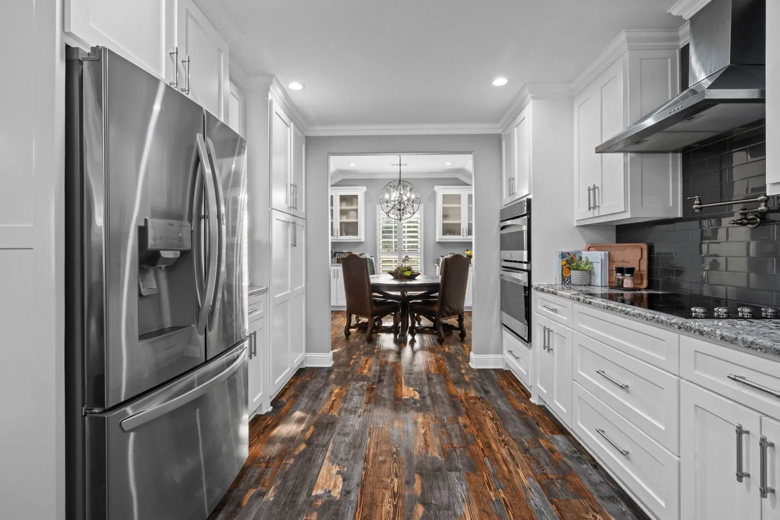 Single Family Residence For Sale in Denton County , 175 Porter Road, Bartonville, Texas 76226, 4 Bedroom, 3 Bathroom, 2 Garage spaces, 2,621 Sqft, built in 2016, Preowned, Price $900,000, mls#21237310, Real Estate Agent in Bartonville, Homes For Sale in Denton county, Homes For Sale in Bartonville, Realtor in Bartonville Texas, Real Estate Brokerage Independent Realty Texas, Luminita Cordes Realtor