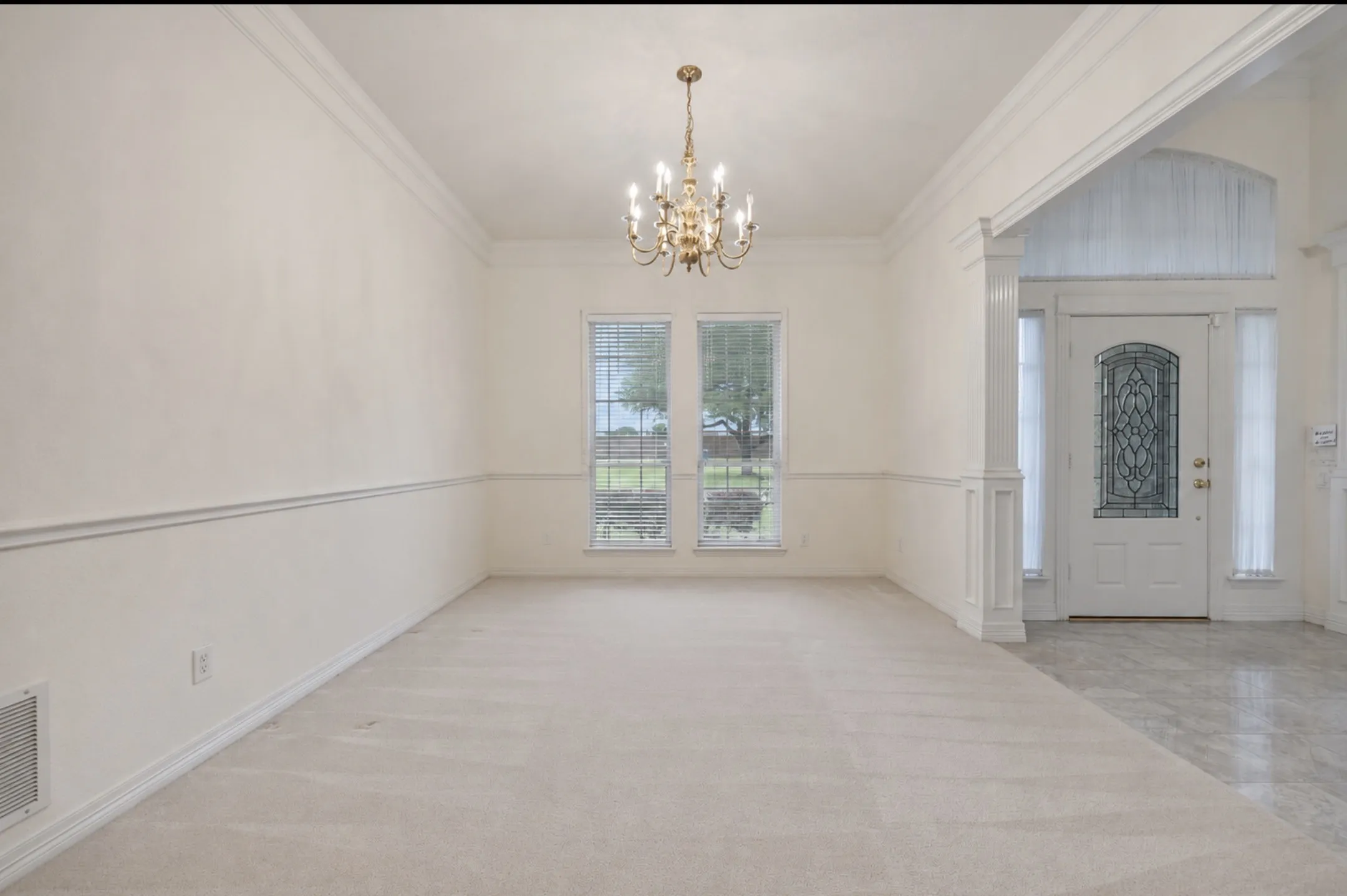 Single Family Residence For Sale in Kaufman County , 10524 Live Oak, Forney, Texas 75126, 3 Bedroom, 3 Bathroom, 4 Garage spaces, 3,130 Sqft, built in 1996, Preowned, mls#21237010, Real Estate Agent in Forney, Homes For Sale in Kaufman county, Homes For Sale in Forney, Realtor in Forney Texas, Real Estate Brokerage Independent Realty Texas, Luminita Cordes Realtor