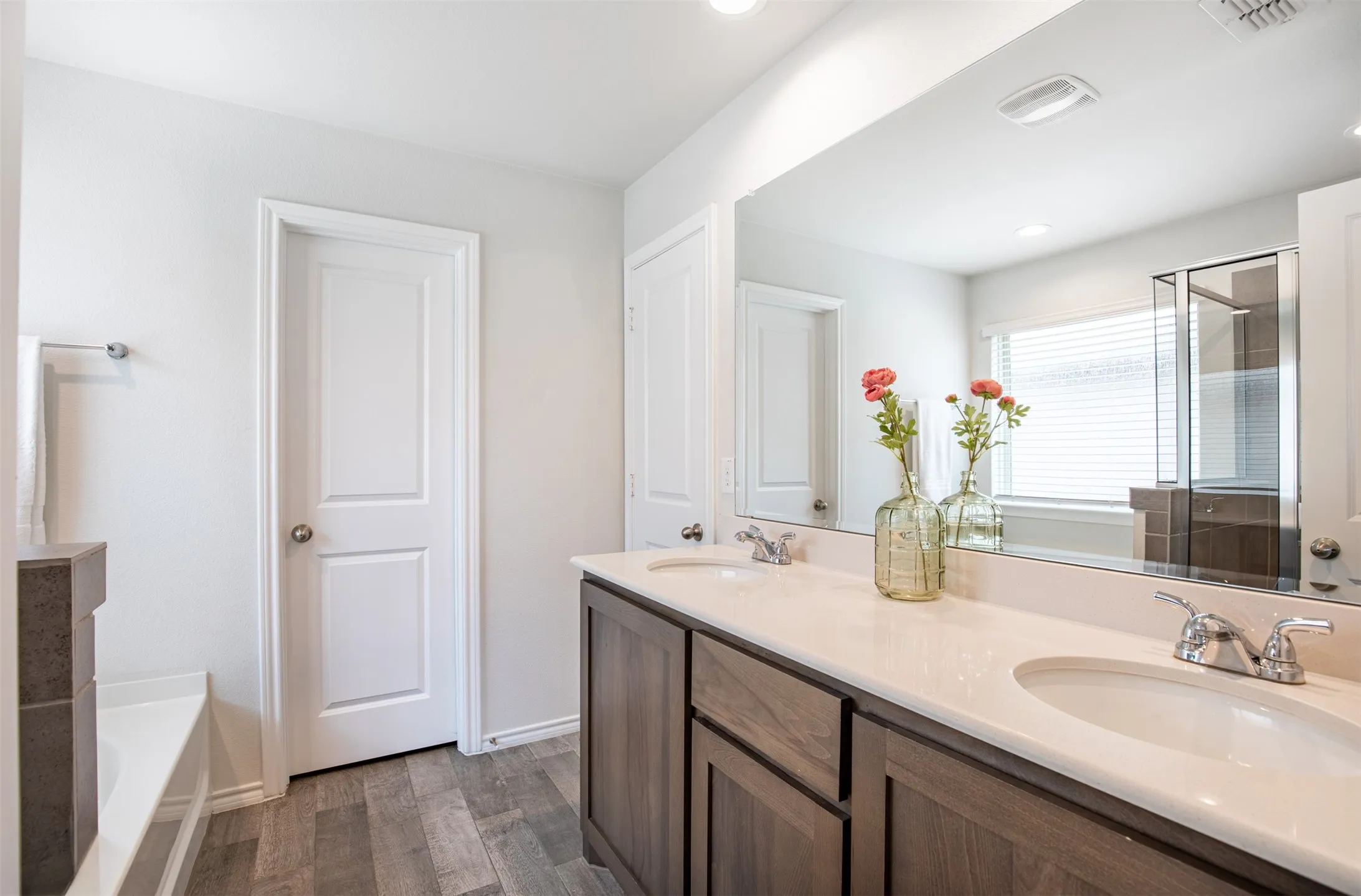 Dual sinks!
