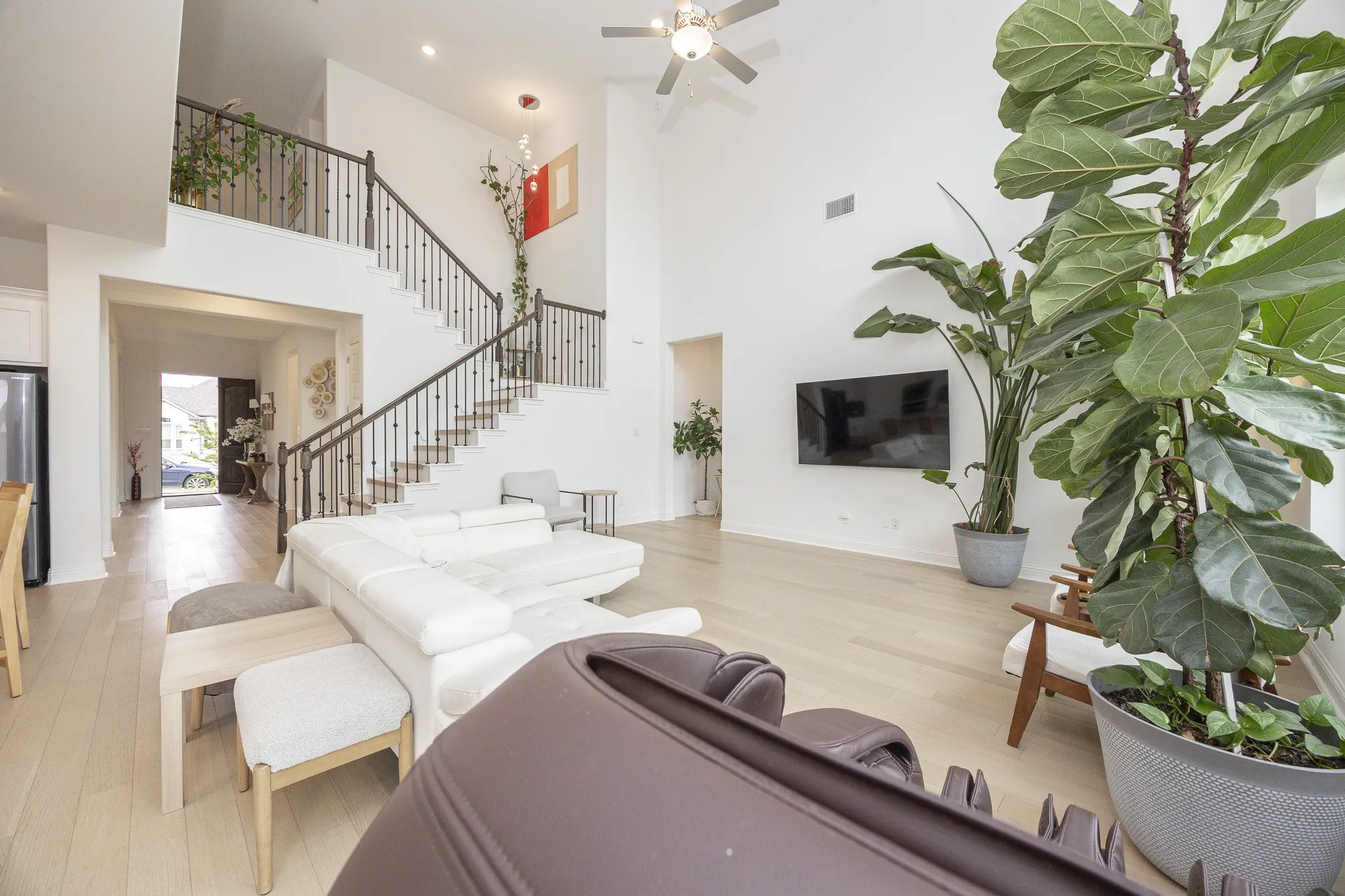 Single Family Residence For Sale in Collin County , 1509 Devotion Row, Wylie, Texas 75098, 5 Bedroom, 4 Bathroom, 3 Garage spaces, 4,159 Sqft, built in 2021, mls#21242404, Real Estate Agent in Wylie, Homes For Sale in Collin county, Homes For Sale in Wylie, Realtor in Wylie Texas, Real Estate Brokerage Independent Realty Texas, Luminita Cordes Realtor
