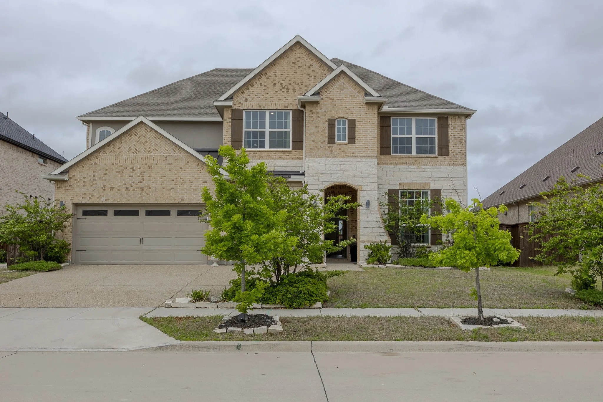 Single Family Residence For Sale in Collin County , 1509 Devotion Row, Wylie, Texas 75098, 5 Bedroom, 4 Bathroom, 3 Garage spaces, 4,159 Sqft, built in 2021, mls#21242404, Real Estate Agent in Wylie, Homes For Sale in Collin county, Homes For Sale in Wylie, Realtor in Wylie Texas, Real Estate Brokerage Independent Realty Texas, Luminita Cordes Realtor
