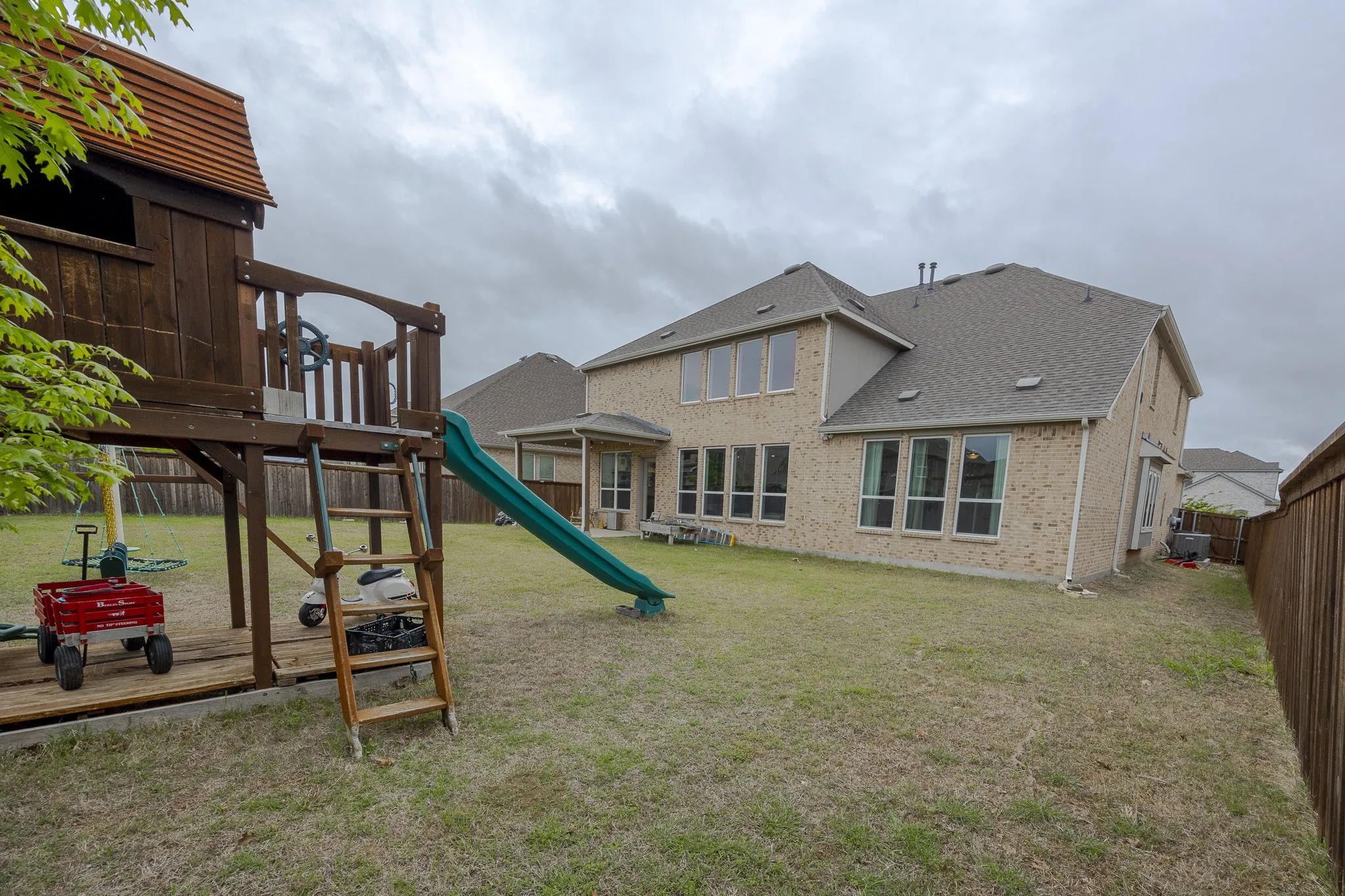 Single Family Residence For Sale in Collin County , 1509 Devotion Row, Wylie, Texas 75098, 5 Bedroom, 4 Bathroom, 3 Garage spaces, 4,159 Sqft, built in 2021, mls#21242404, Real Estate Agent in Wylie, Homes For Sale in Collin county, Homes For Sale in Wylie, Realtor in Wylie Texas, Real Estate Brokerage Independent Realty Texas, Luminita Cordes Realtor