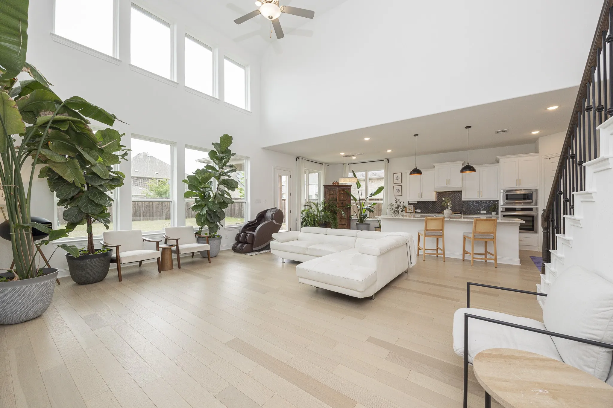Single Family Residence For Sale in Collin County , 1509 Devotion Row, Wylie, Texas 75098, 5 Bedroom, 4 Bathroom, 3 Garage spaces, 4,159 Sqft, built in 2021, mls#21242404, Real Estate Agent in Wylie, Homes For Sale in Collin county, Homes For Sale in Wylie, Realtor in Wylie Texas, Real Estate Brokerage Independent Realty Texas, Luminita Cordes Realtor