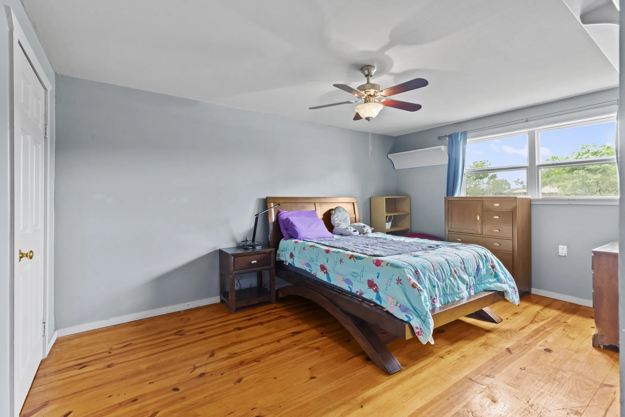 Farm For Sale in Upshur County , 7626 Fm 1002 S, Big Sandy, Texas 75755, 3 Bedroom, 2 Bathroom, 3 Garage spaces, 2,956 Sqft, built in 2000, Preowned, mls#21242470, Real Estate Agent in Big Sandy, Homes For Sale in Upshur county, Homes For Sale in Big Sandy, Realtor in Big Sandy Texas, Real Estate Brokerage Independent Realty Texas, Luminita Cordes Realtor
