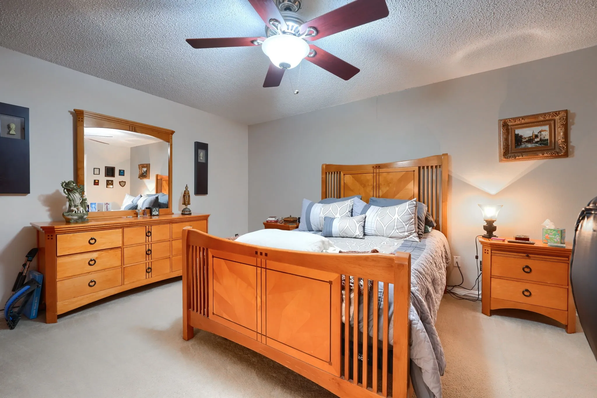 Single Family Residence For Sale in Dallas County , 8226 Hunnicut Road, Dallas, Texas 75228, 3 Bedroom, 3 Bathroom, 2 Garage spaces, 2,118 Sqft, built in 1967, mls#21242298, Real Estate Agent in Dallas, Homes For Sale in Dallas county, Homes For Sale in Dallas, Realtor in Dallas Texas, Real Estate Brokerage Independent Realty Texas, Luminita Cordes Realtor