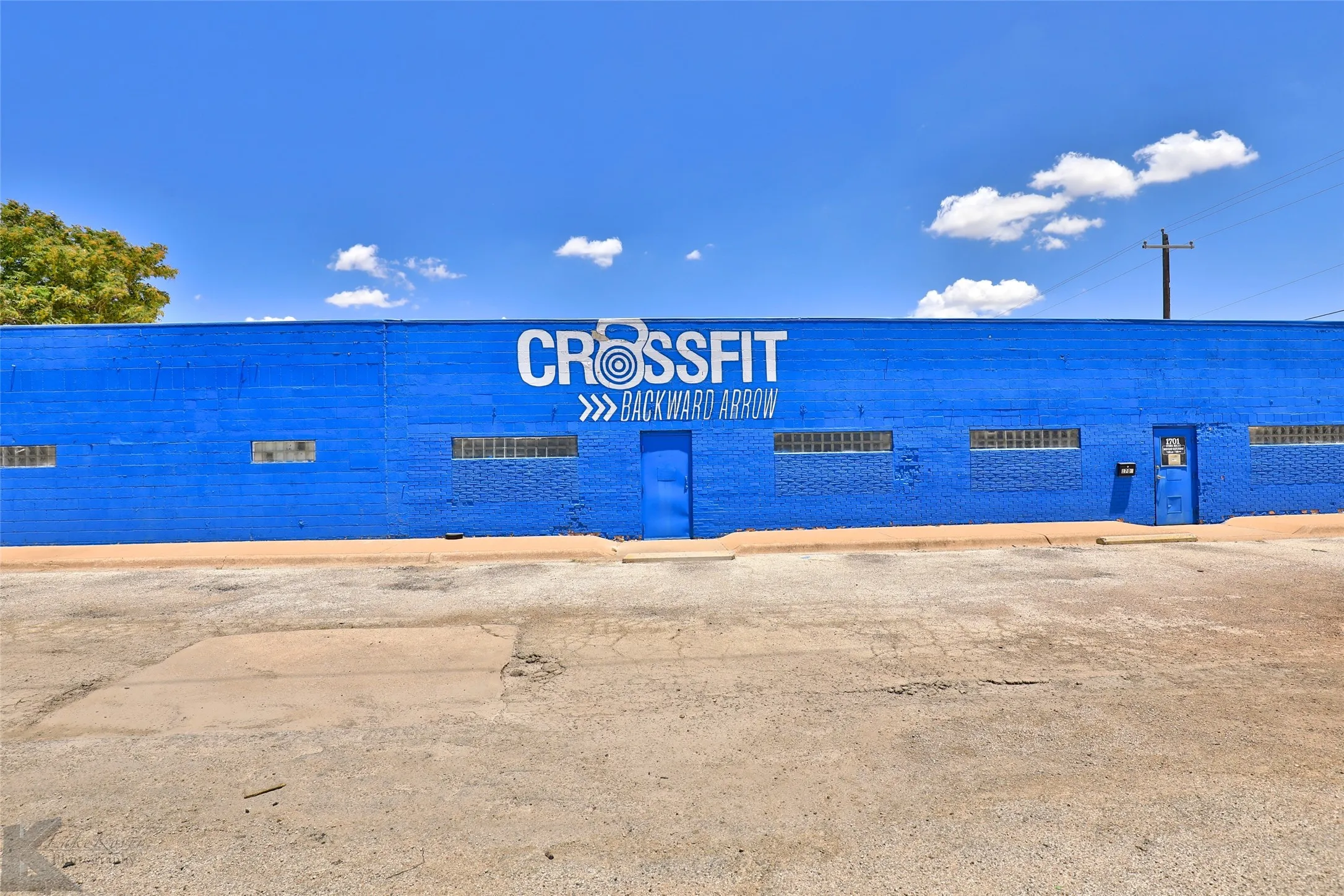 Retail For Sale in Taylor County , 1701 N Treadaway Boulevard, Abilene, Texas 79601, 0, 0, Garage spaces, 0 Sqft, built in 1957, Preowned, mls#21242524, Real Estate Agent in Abilene, Homes For Sale in Taylor county, Homes For Sale in Abilene, Realtor in Abilene Texas, Real Estate Brokerage Independent Realty Texas, Luminita Cordes Realtor