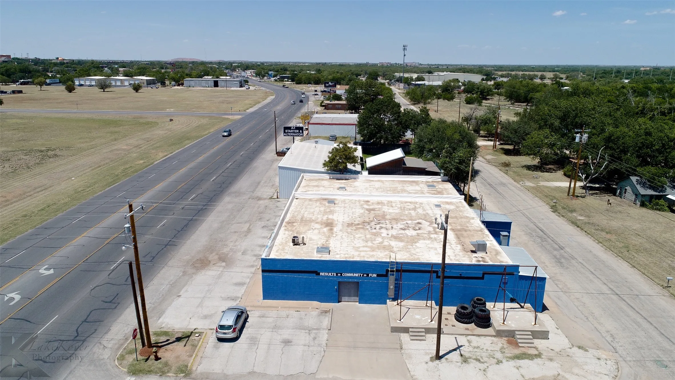 Retail For Sale in Taylor County , 1701 N Treadaway Boulevard, Abilene, Texas 79601, 0, 0, Garage spaces, 0 Sqft, built in 1957, Preowned, mls#21242524, Real Estate Agent in Abilene, Homes For Sale in Taylor county, Homes For Sale in Abilene, Realtor in Abilene Texas, Real Estate Brokerage Independent Realty Texas, Luminita Cordes Realtor