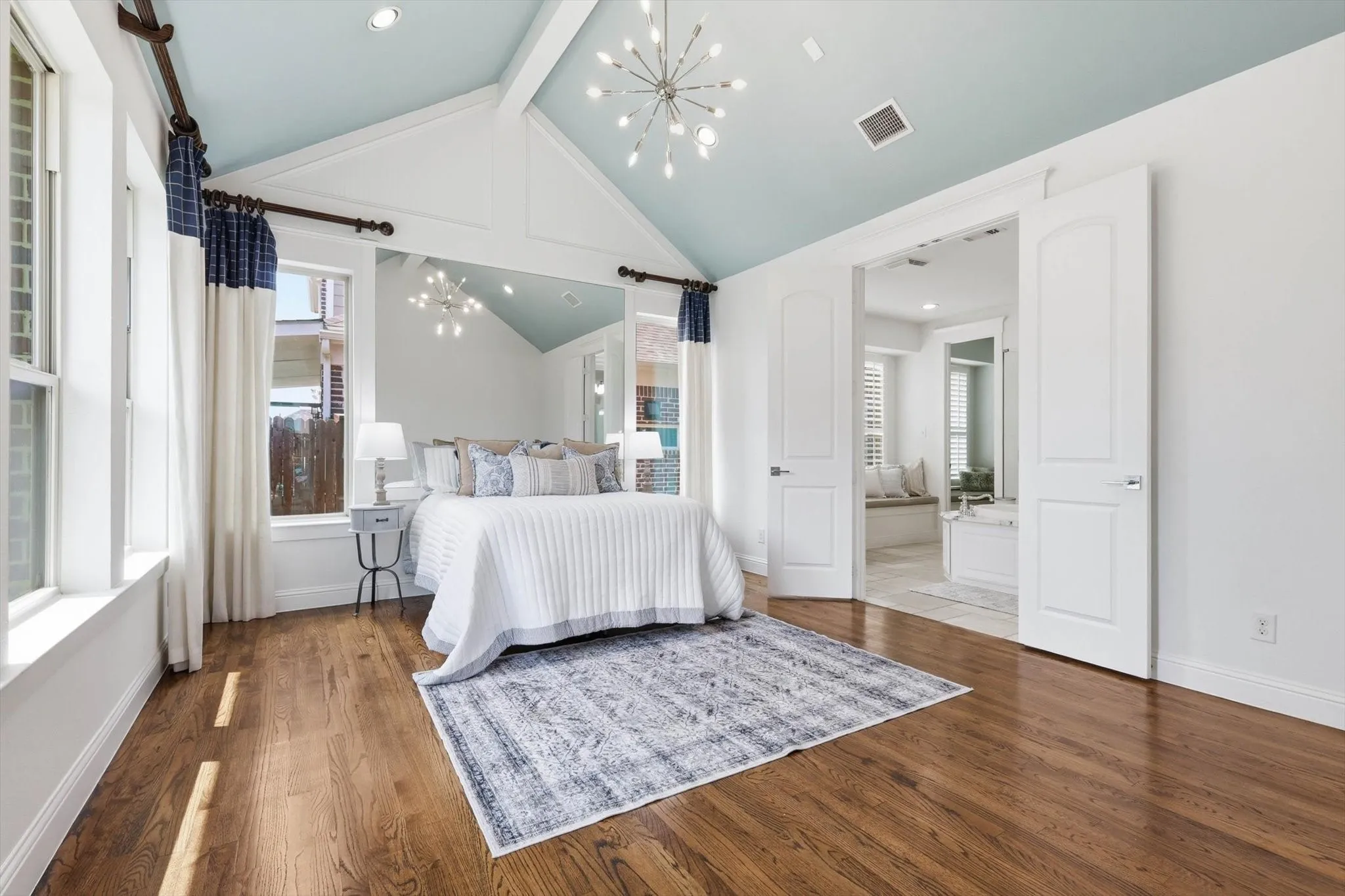 Single Family Residence For Sale in Denton County , 14104 Signal Hill Drive, Little Elm, Texas 75068, 5 Bedroom, 4 Bathroom, 2 Garage spaces, 4,232 Sqft, built in 2014, Preowned, mls#21241036, Real Estate Agent in Little Elm, Homes For Sale in Denton county, Homes For Sale in Little Elm, Realtor in Little Elm Texas, Real Estate Brokerage Independent Realty Texas, Luminita Cordes Realtor