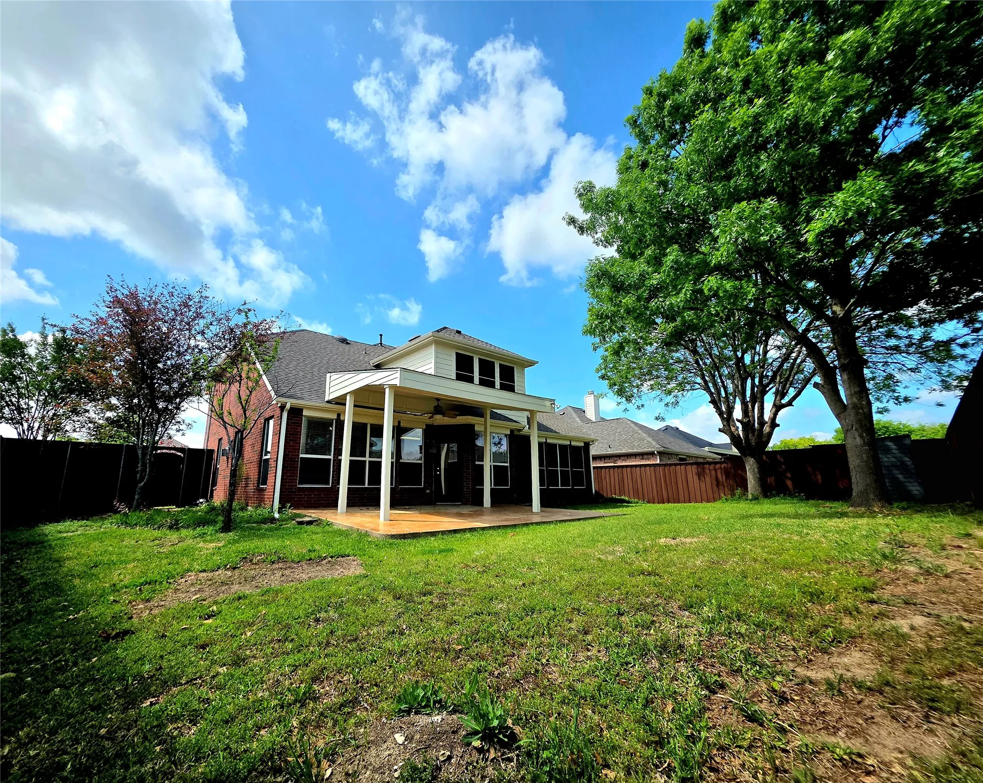 Single Family Residence For Sale in Collin County , 3000 Margot Court, Wylie, Texas 75098, 4 Bedroom, 3 Bathroom, 2 Garage spaces, 2,721 Sqft, built in 2003, Preowned, mls#21208453, Real Estate Agent in Wylie, Homes For Sale in Collin county, Homes For Sale in Wylie, Realtor in Wylie Texas, Real Estate Brokerage Independent Realty Texas, Luminita Cordes Realtor