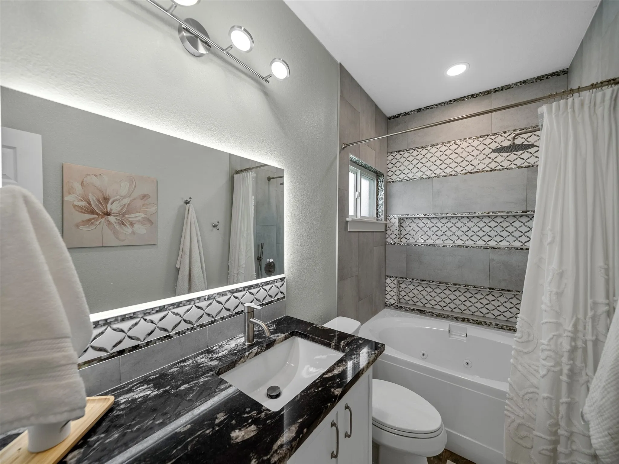 Single Family Residence For Sale in Denton County , 9324 Masse Court, Providence Village, Texas 76227, 3 Bedroom, 2 Bathroom, 2 Garage spaces, 1,150 Sqft, built in 2005, mls#21237263, Real Estate Agent in Providence Village, Homes For Sale in Denton county, Homes For Sale in Providence Village, Realtor in Providence Village Texas, Real Estate Brokerage Independent Realty Texas, Luminita Cordes Realtor