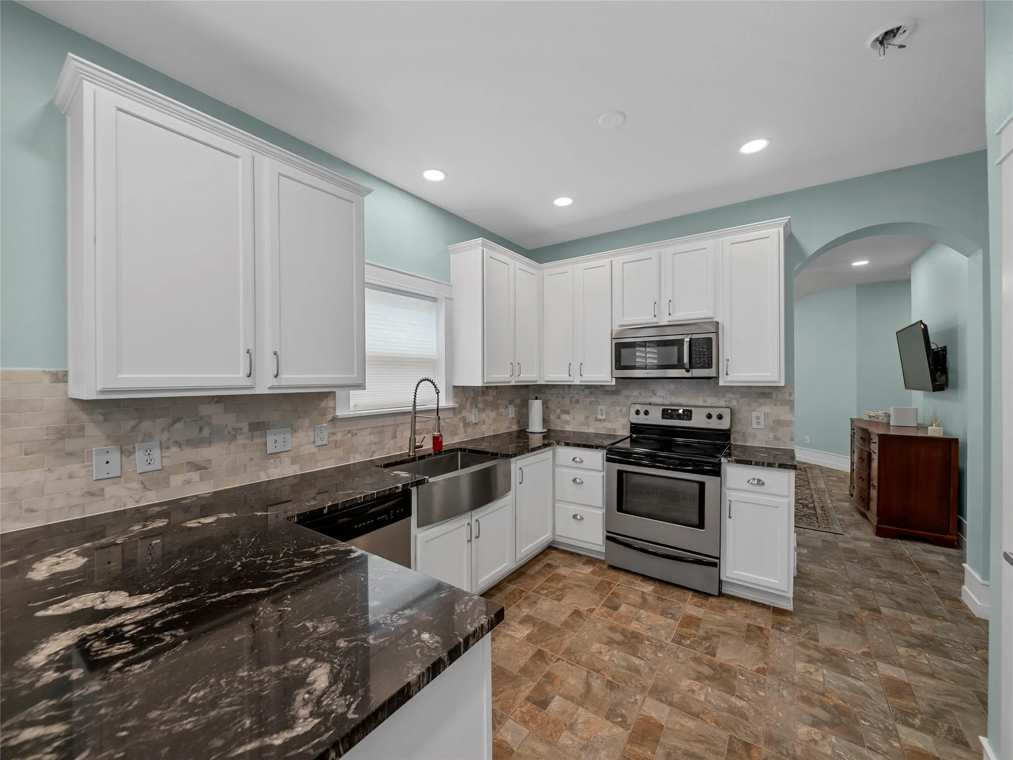 Single Family Residence For Sale in Denton County , 9324 Masse Court, Providence Village, Texas 76227, 3 Bedroom, 2 Bathroom, 2 Garage spaces, 1,150 Sqft, built in 2005, mls#21237263, Real Estate Agent in Providence Village, Homes For Sale in Denton county, Homes For Sale in Providence Village, Realtor in Providence Village Texas, Real Estate Brokerage Independent Realty Texas, Luminita Cordes Realtor