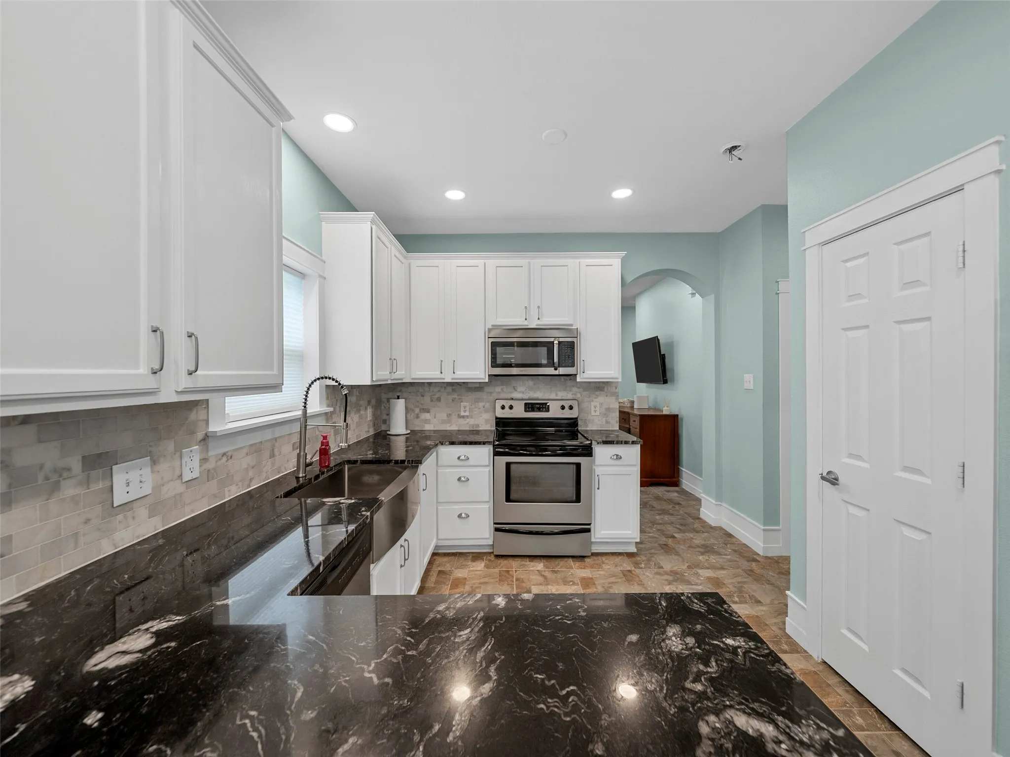 Single Family Residence For Sale in Denton County , 9324 Masse Court, Providence Village, Texas 76227, 3 Bedroom, 2 Bathroom, 2 Garage spaces, 1,150 Sqft, built in 2005, mls#21237263, Real Estate Agent in Providence Village, Homes For Sale in Denton county, Homes For Sale in Providence Village, Realtor in Providence Village Texas, Real Estate Brokerage Independent Realty Texas, Luminita Cordes Realtor