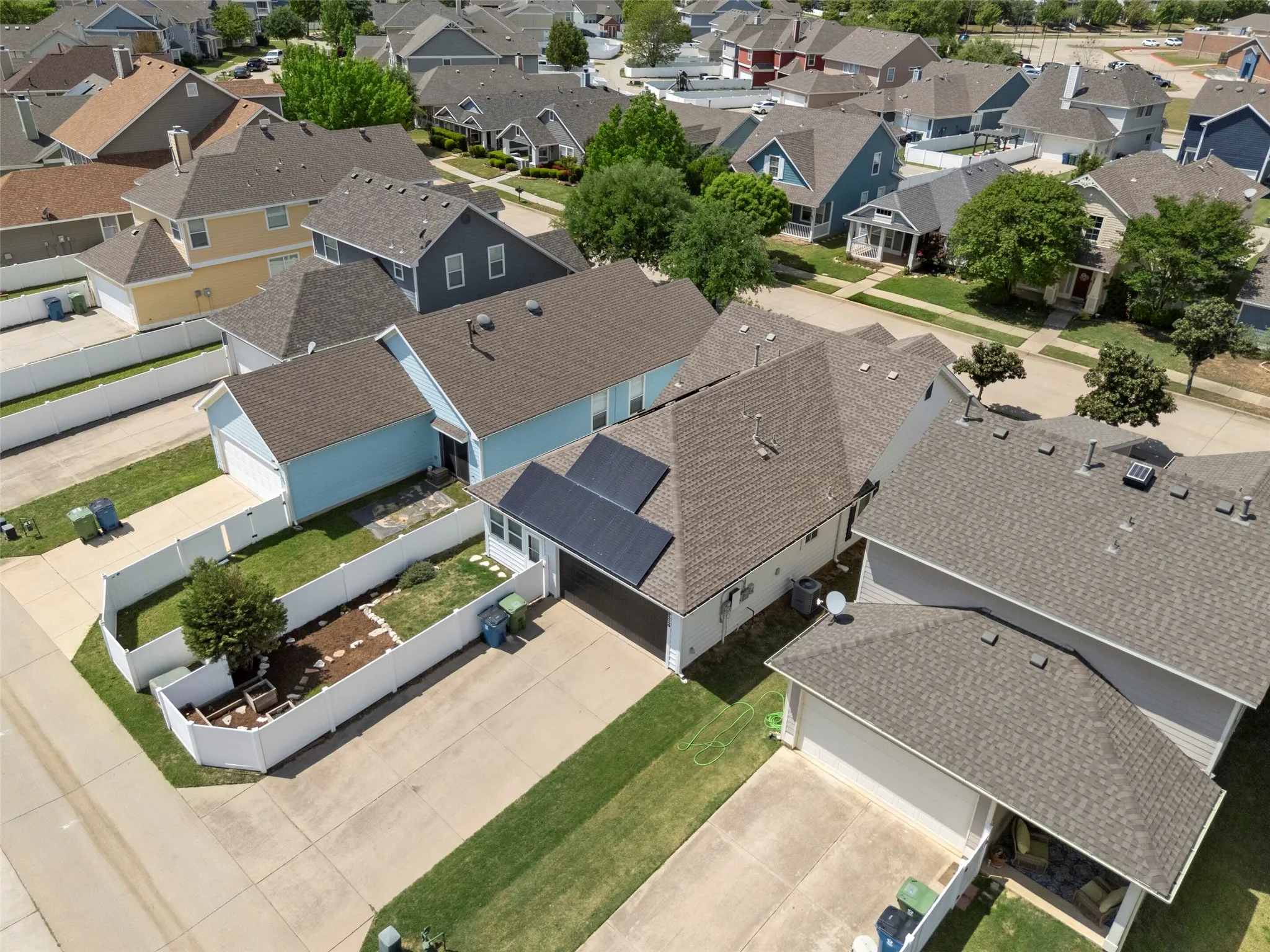 Single Family Residence For Sale in Denton County , 9324 Masse Court, Providence Village, Texas 76227, 3 Bedroom, 2 Bathroom, 2 Garage spaces, 1,150 Sqft, built in 2005, mls#21237263, Real Estate Agent in Providence Village, Homes For Sale in Denton county, Homes For Sale in Providence Village, Realtor in Providence Village Texas, Real Estate Brokerage Independent Realty Texas, Luminita Cordes Realtor