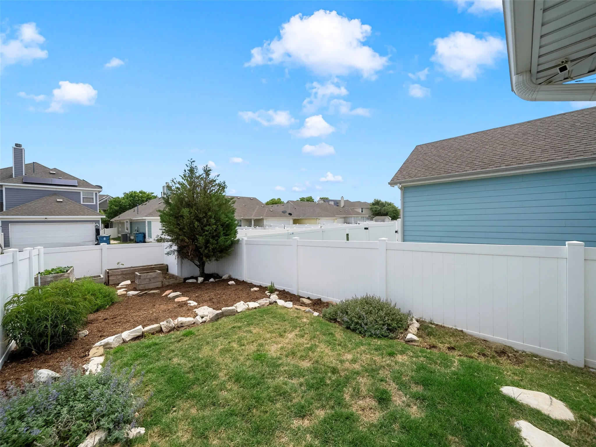 Single Family Residence For Sale in Denton County , 9324 Masse Court, Providence Village, Texas 76227, 3 Bedroom, 2 Bathroom, 2 Garage spaces, 1,150 Sqft, built in 2005, mls#21237263, Real Estate Agent in Providence Village, Homes For Sale in Denton county, Homes For Sale in Providence Village, Realtor in Providence Village Texas, Real Estate Brokerage Independent Realty Texas, Luminita Cordes Realtor