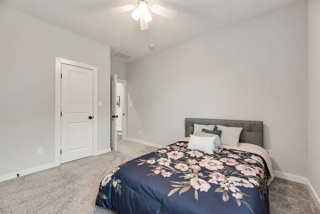 Single Family Residence For Sale in Grayson County , 109 Vaughn Meadows Drive, Tom Bean, Texas 75491, 3 Bedroom, 2 Bathroom, 2 Garage spaces, 1,559 Sqft, built in 2024, mls#21240749, Real Estate Agent in Tom Bean, Homes For Sale in Grayson county, Homes For Sale in Tom Bean, Realtor in Tom Bean Texas, Real Estate Brokerage Independent Realty Texas, Luminita Cordes Realtor