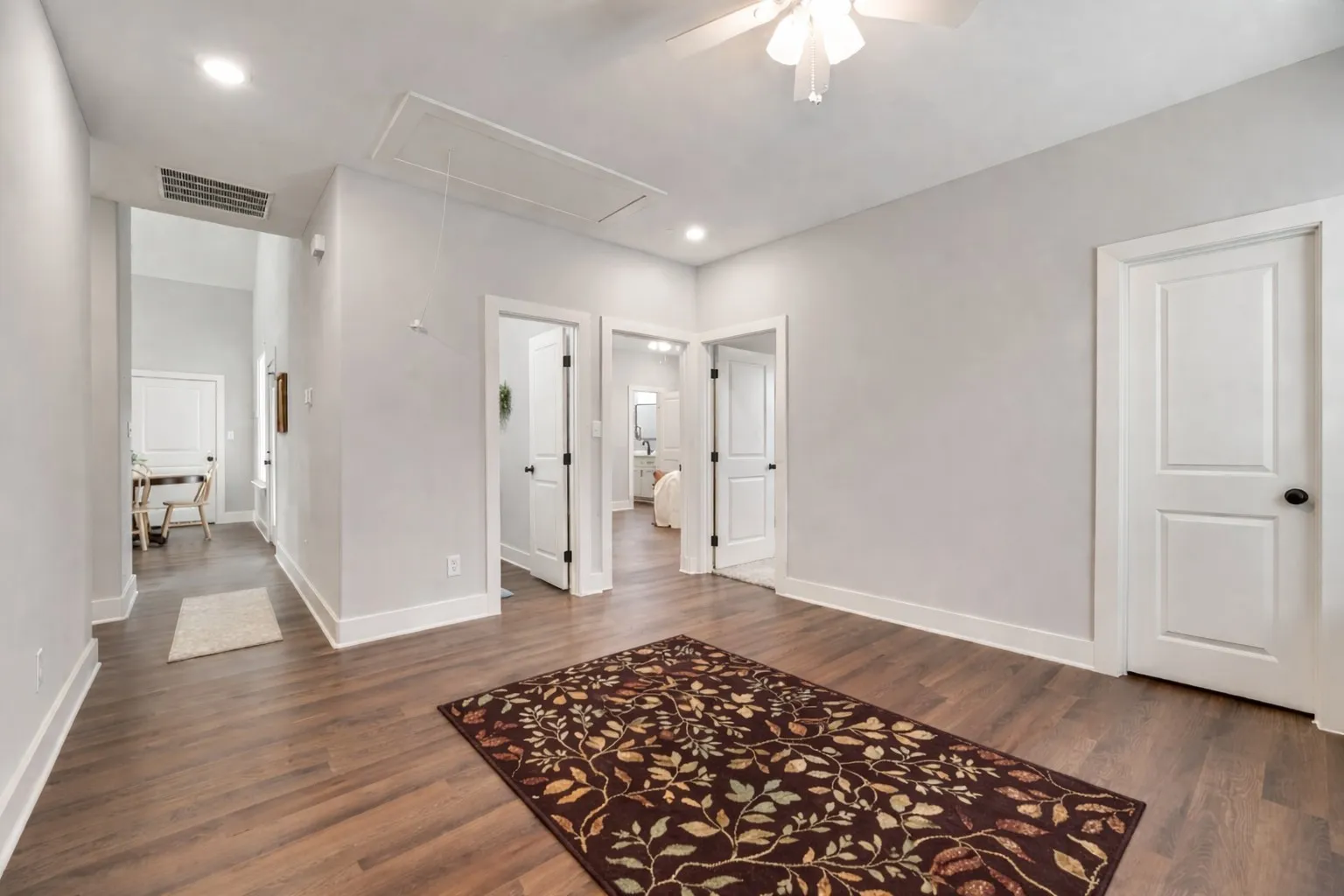 Single Family Residence For Sale in Grayson County , 109 Vaughn Meadows Drive, Tom Bean, Texas 75491, 3 Bedroom, 2 Bathroom, 2 Garage spaces, 1,559 Sqft, built in 2024, mls#21240749, Real Estate Agent in Tom Bean, Homes For Sale in Grayson county, Homes For Sale in Tom Bean, Realtor in Tom Bean Texas, Real Estate Brokerage Independent Realty Texas, Luminita Cordes Realtor