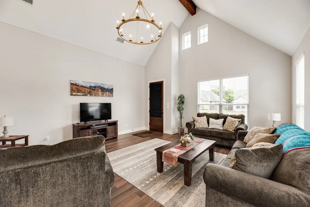 Single Family Residence For Sale in Grayson County , 109 Vaughn Meadows Drive, Tom Bean, Texas 75491, 3 Bedroom, 2 Bathroom, 2 Garage spaces, 1,559 Sqft, built in 2024, mls#21240749, Real Estate Agent in Tom Bean, Homes For Sale in Grayson county, Homes For Sale in Tom Bean, Realtor in Tom Bean Texas, Real Estate Brokerage Independent Realty Texas, Luminita Cordes Realtor