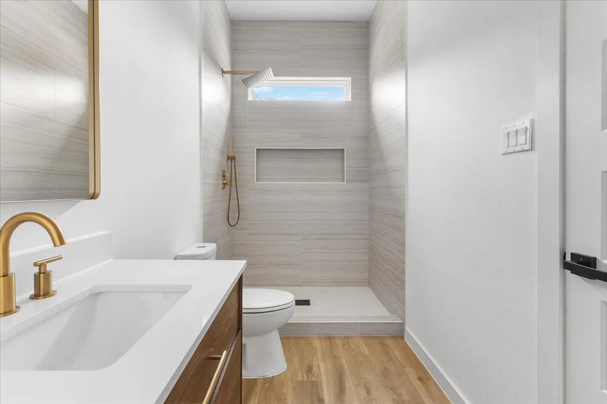 Single Family Residence For Sale in Dallas County , 5223 Colonial Avenue, Dallas, Texas 75215, 4 Bedroom, 2 Bathroom, Garage spaces, 1,656 Sqft, built in 2024, Preowned, Price $214,999, mls#21242540, Real Estate Agent in Dallas, Homes For Sale in Dallas county, Homes For Sale in Dallas, Realtor in Dallas Texas, Real Estate Brokerage Independent Realty Texas, Luminita Cordes Realtor