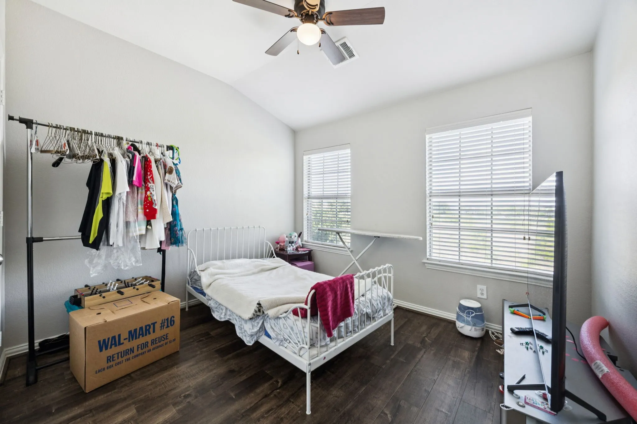 Townhouse For Sale in Denton County , 2564 Chambers Drive, Lewisville, Texas 75067, 3 Bedroom, 4 Bathroom, 2 Garage spaces, 2,238 Sqft, built in 2006, Price $359,000, mls#21236918, Real Estate Agent in Lewisville, Homes For Sale in Denton county, Homes For Sale in Lewisville, Realtor in Lewisville Texas, Real Estate Brokerage Independent Realty Texas, Luminita Cordes Realtor