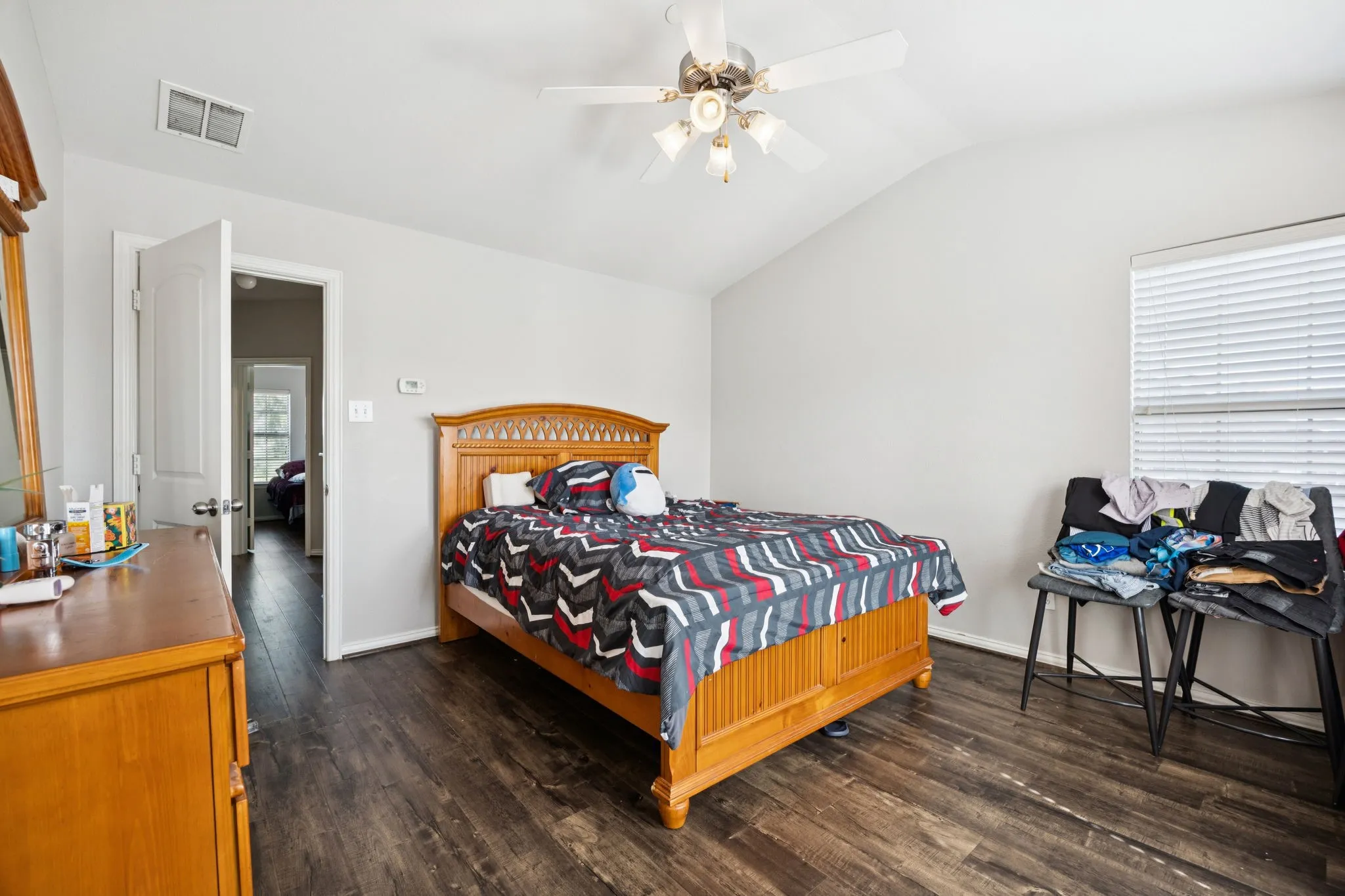 Townhouse For Sale in Denton County , 2564 Chambers Drive, Lewisville, Texas 75067, 3 Bedroom, 4 Bathroom, 2 Garage spaces, 2,238 Sqft, built in 2006, Price $359,000, mls#21236918, Real Estate Agent in Lewisville, Homes For Sale in Denton county, Homes For Sale in Lewisville, Realtor in Lewisville Texas, Real Estate Brokerage Independent Realty Texas, Luminita Cordes Realtor