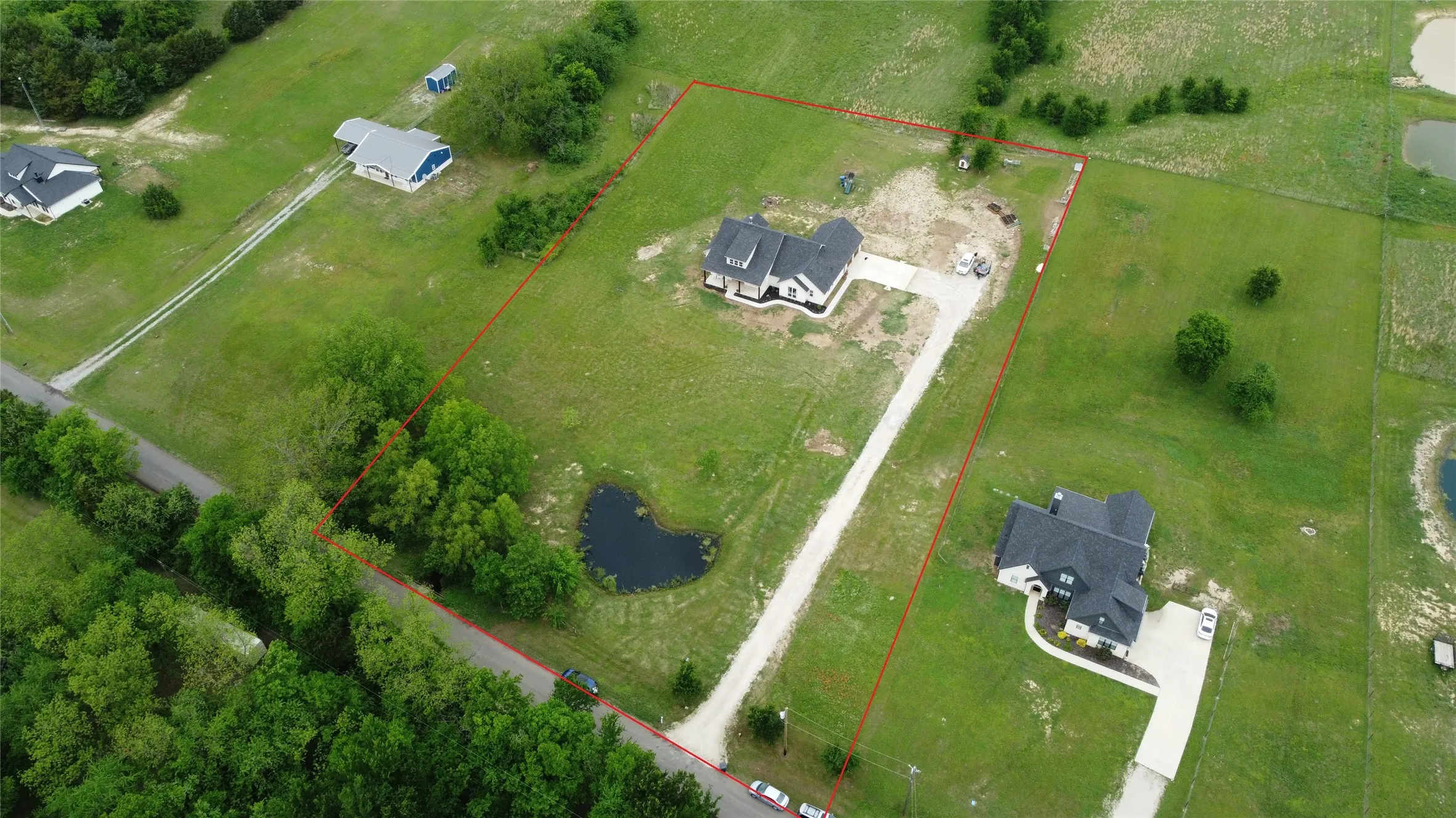Single Family Residence For Sale in Hunt County , 4656 County Road 1040, Celeste, Texas 75423, 4 Bedroom, 3 Bathroom, 2 Garage spaces, 2,272 Sqft, built in 2024, Preowned, mls#21242556, Real Estate Agent in Celeste, Homes For Sale in Hunt county, Homes For Sale in Celeste, Realtor in Celeste Texas, Real Estate Brokerage Independent Realty Texas, Luminita Cordes Realtor