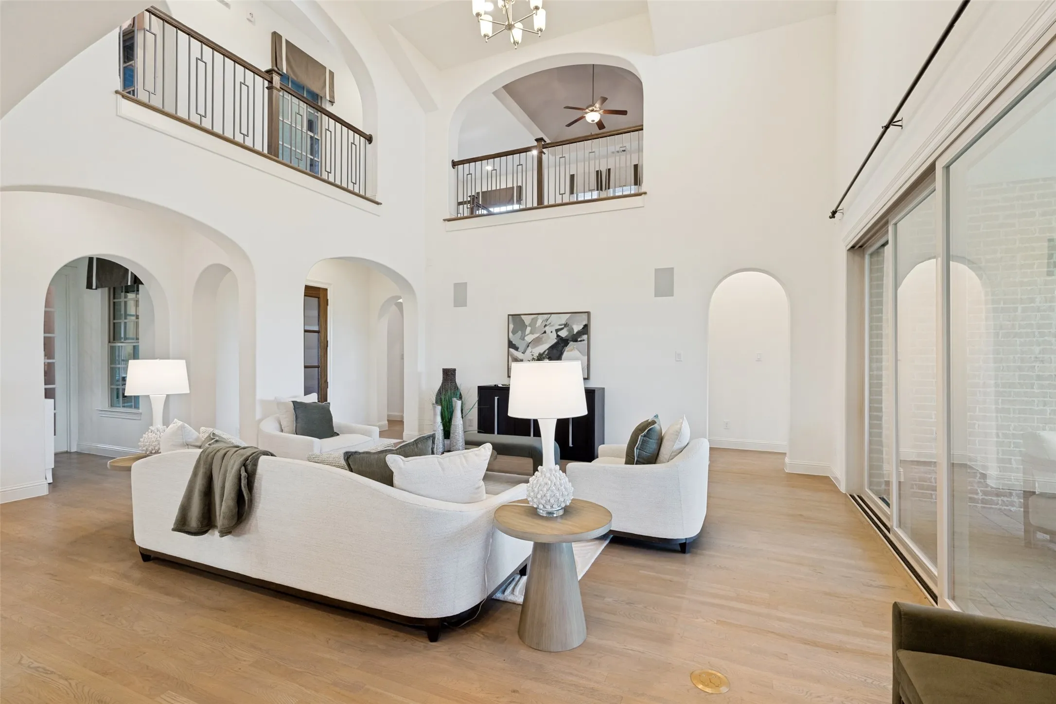 Single Family Residence For Sale in Denton County , 4189 Hazelwood Avenue, Frisco, Texas 75034, 4 Bedroom, 6 Bathroom, 3 Garage spaces, 3,858 Sqft, built in 2017, Preowned, mls#21241521, Real Estate Agent in Frisco, Homes For Sale in Denton county, Homes For Sale in Frisco, Realtor in Frisco Texas, Real Estate Brokerage Independent Realty Texas, Luminita Cordes Realtor