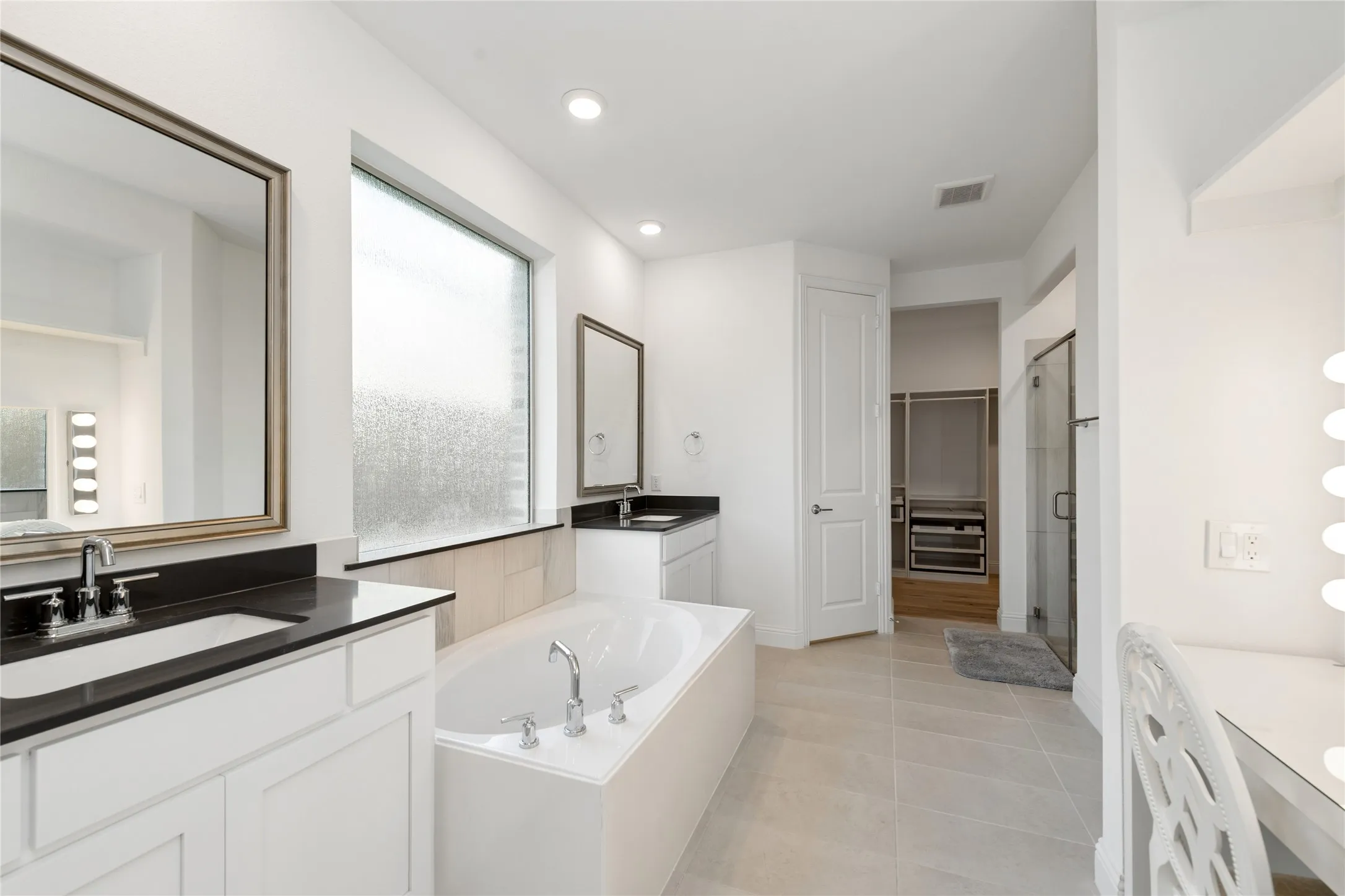 Single Family Residence For Sale in Dallas County , 8227 Vitex Avenue, Dallas, Texas 75252, 5 Bedrooms, 5 Bathrooms, 2 Garage spaces, 3,726 Sqft, built in 2021, Price $899,000, mls#21242694, Real Estate Agent in Dallas, Homes For Sale in Dallas county, Homes For Sale in Dallas, Realtor in Dallas Texas, Real Estate Brokerage Independent Realty Texas, Luminita Cordes Realtor