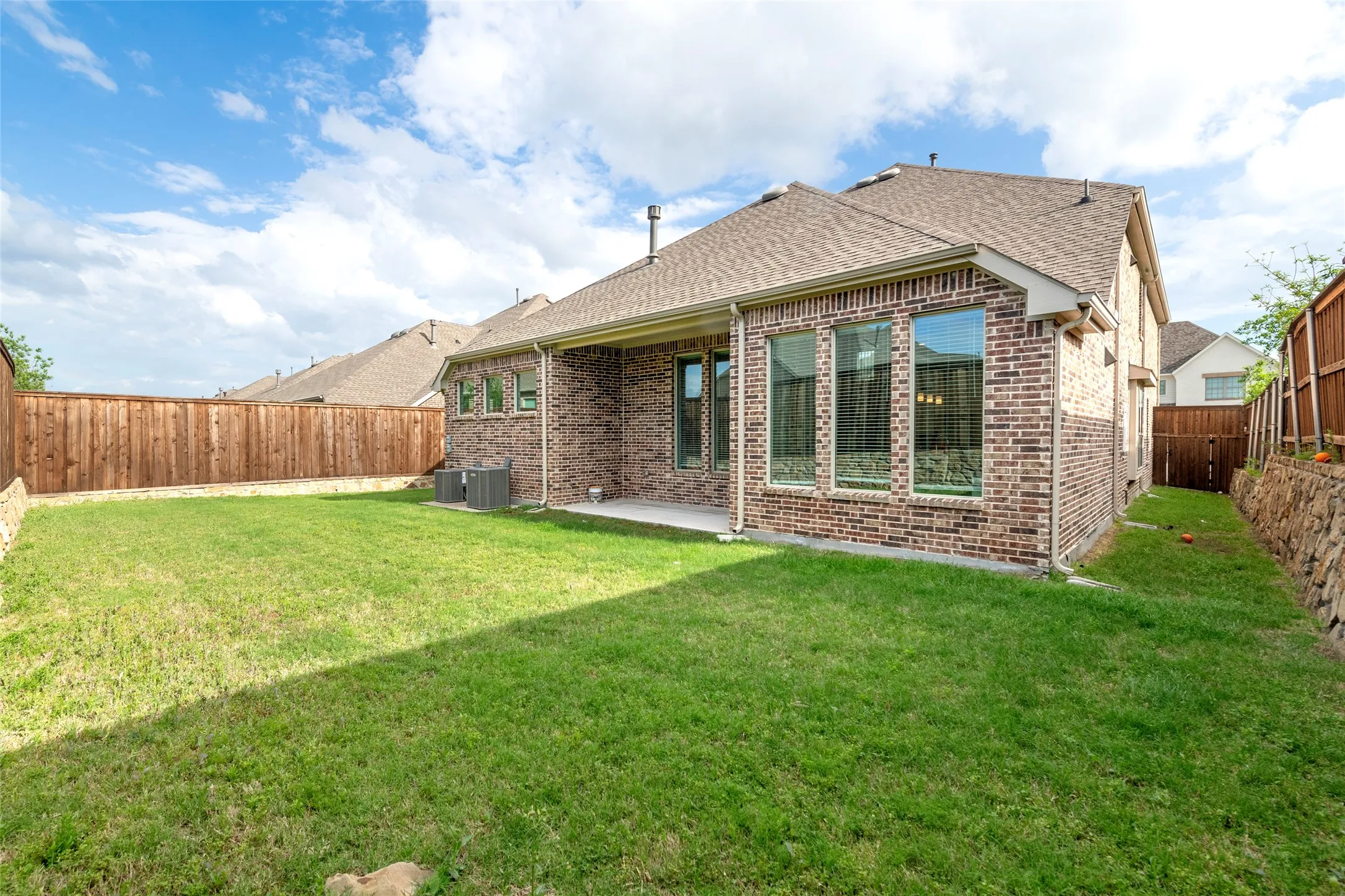 Single Family Residence For Sale in Dallas County , 8227 Vitex Avenue, Dallas, Texas 75252, 5 Bedrooms, 5 Bathrooms, 2 Garage spaces, 3,726 Sqft, built in 2021, Price $899,000, mls#21242694, Real Estate Agent in Dallas, Homes For Sale in Dallas county, Homes For Sale in Dallas, Realtor in Dallas Texas, Real Estate Brokerage Independent Realty Texas, Luminita Cordes Realtor