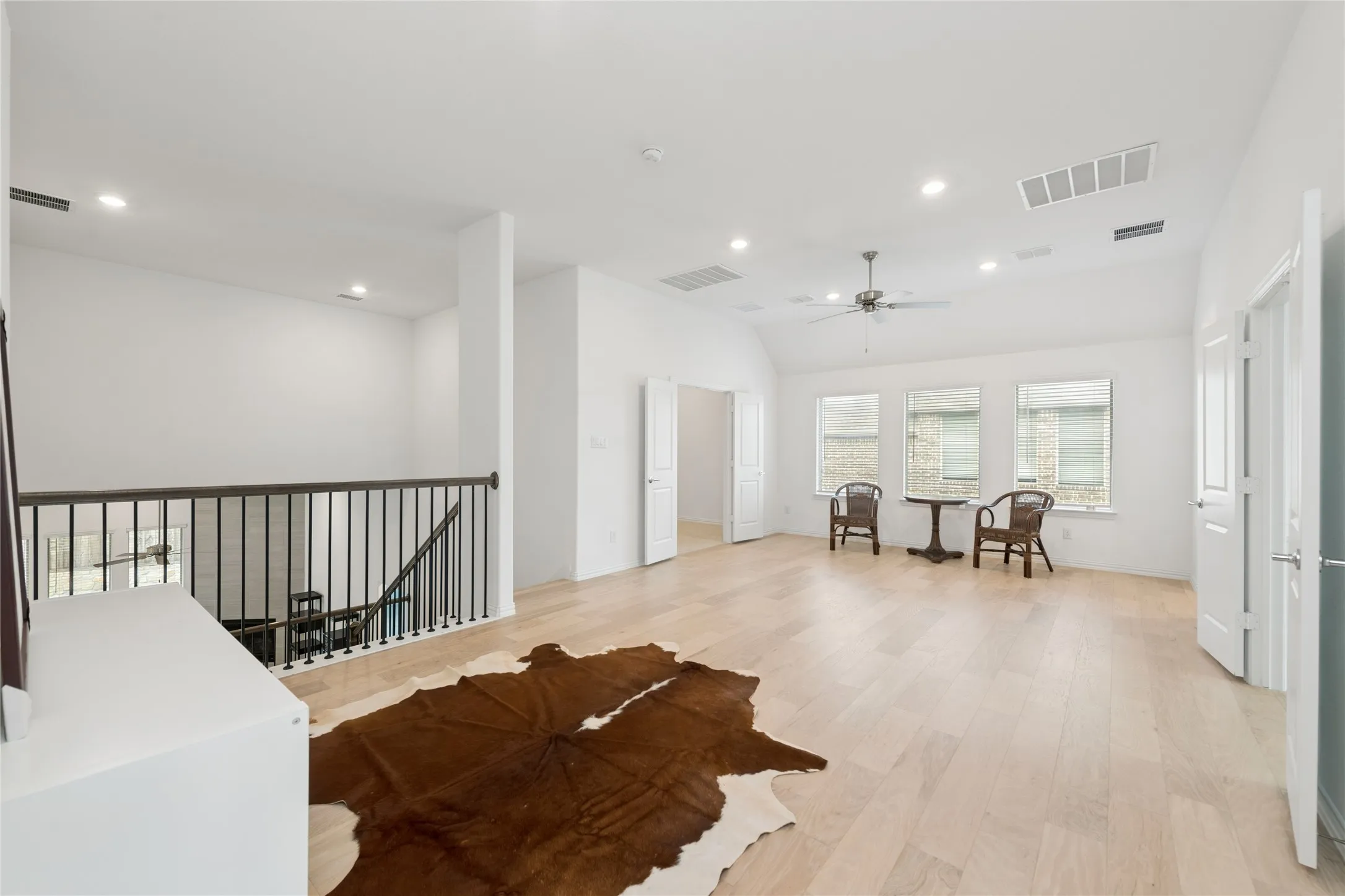 Single Family Residence For Sale in Dallas County , 8227 Vitex Avenue, Dallas, Texas 75252, 5 Bedrooms, 5 Bathrooms, 2 Garage spaces, 3,726 Sqft, built in 2021, Price $899,000, mls#21242694, Real Estate Agent in Dallas, Homes For Sale in Dallas county, Homes For Sale in Dallas, Realtor in Dallas Texas, Real Estate Brokerage Independent Realty Texas, Luminita Cordes Realtor
