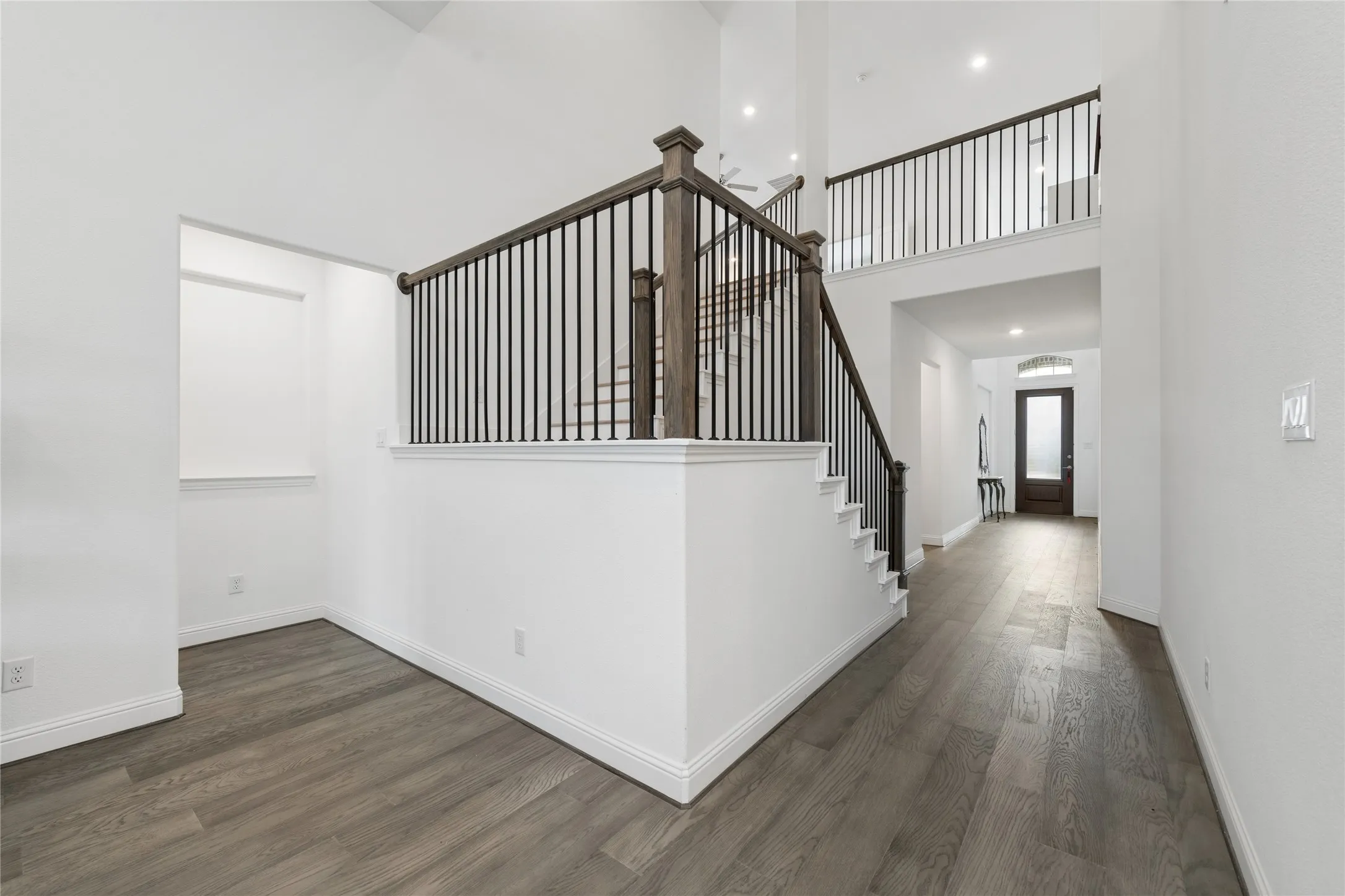 Single Family Residence For Sale in Dallas County , 8227 Vitex Avenue, Dallas, Texas 75252, 5 Bedrooms, 5 Bathrooms, 2 Garage spaces, 3,726 Sqft, built in 2021, Price $899,000, mls#21242694, Real Estate Agent in Dallas, Homes For Sale in Dallas county, Homes For Sale in Dallas, Realtor in Dallas Texas, Real Estate Brokerage Independent Realty Texas, Luminita Cordes Realtor