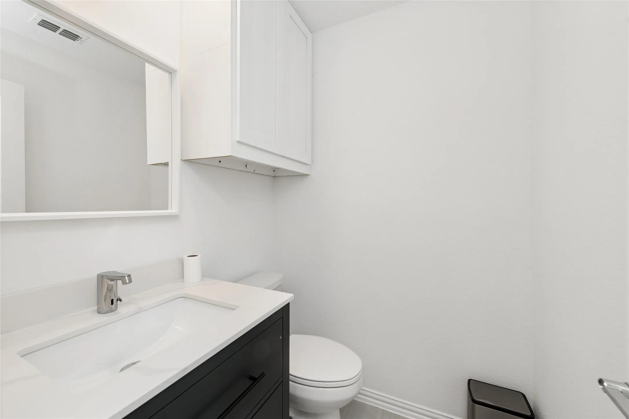 Single Family Residence For Sale in Dallas County , 8227 Vitex Avenue, Dallas, Texas 75252, 5 Bedrooms, 5 Bathrooms, 2 Garage spaces, 3,726 Sqft, built in 2021, Price $899,000, mls#21242694, Real Estate Agent in Dallas, Homes For Sale in Dallas county, Homes For Sale in Dallas, Realtor in Dallas Texas, Real Estate Brokerage Independent Realty Texas, Luminita Cordes Realtor