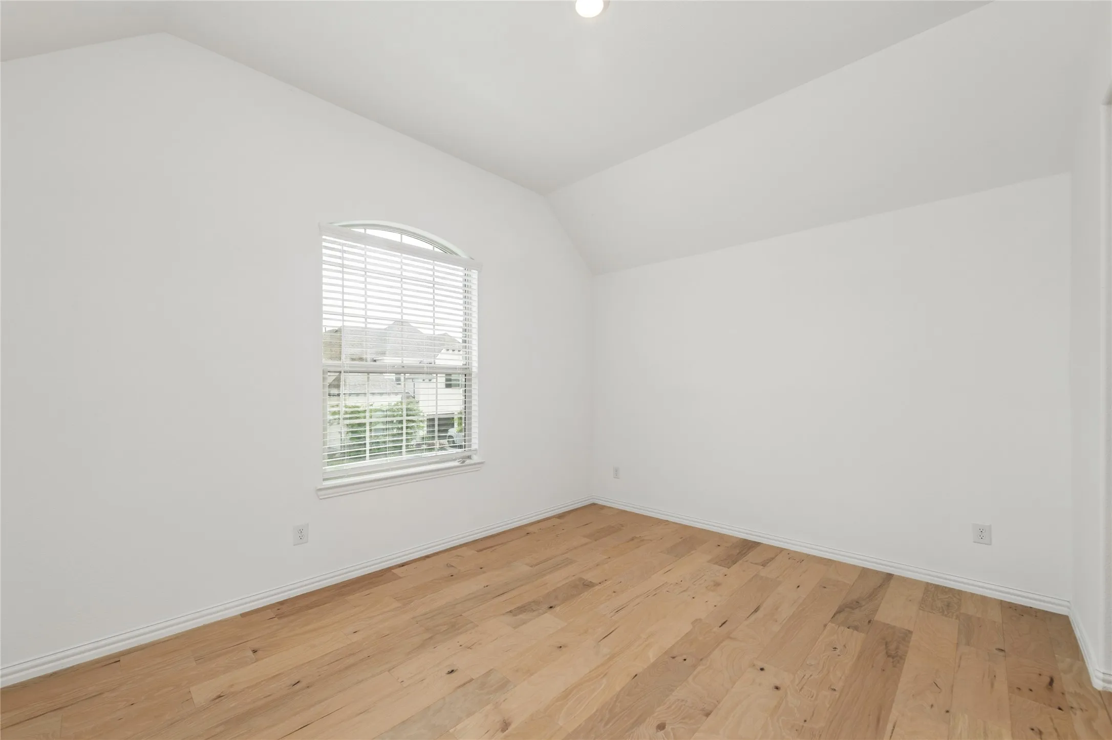 Single Family Residence For Sale in Dallas County , 8227 Vitex Avenue, Dallas, Texas 75252, 5 Bedrooms, 5 Bathrooms, 2 Garage spaces, 3,726 Sqft, built in 2021, Price $899,000, mls#21242694, Real Estate Agent in Dallas, Homes For Sale in Dallas county, Homes For Sale in Dallas, Realtor in Dallas Texas, Real Estate Brokerage Independent Realty Texas, Luminita Cordes Realtor