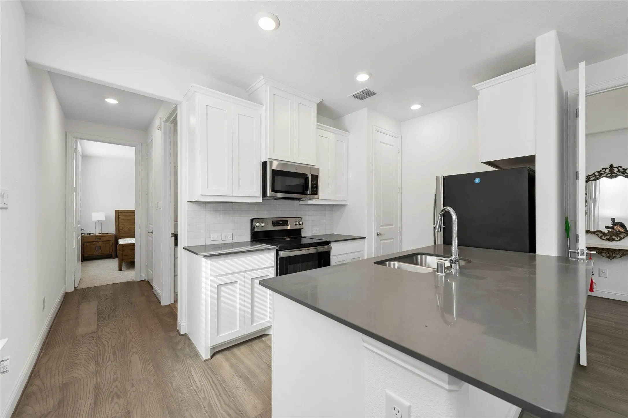 Single Family Residence For Sale in Dallas County , 8227 Vitex Avenue, Dallas, Texas 75252, 5 Bedrooms, 5 Bathrooms, 2 Garage spaces, 3,726 Sqft, built in 2021, Price $899,000, mls#21242694, Real Estate Agent in Dallas, Homes For Sale in Dallas county, Homes For Sale in Dallas, Realtor in Dallas Texas, Real Estate Brokerage Independent Realty Texas, Luminita Cordes Realtor