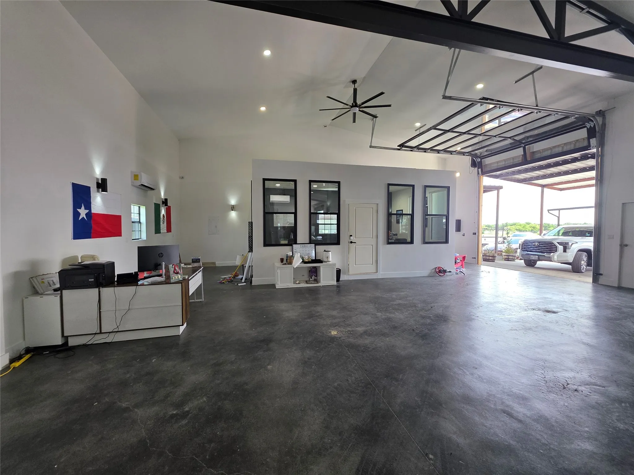 Industrial For Sale in Parker County , 121 Pistol Road 2R1, Weatherford, Texas 76085, 0, 0, Garage spaces, 24,325 Sqft, built in 2023, New Construction - Incomplete, mls#21242703, Real Estate Agent in Weatherford, Homes For Sale in Parker county, Homes For Sale in Weatherford, Realtor in Weatherford Texas, Real Estate Brokerage Independent Realty Texas, Luminita Cordes Realtor