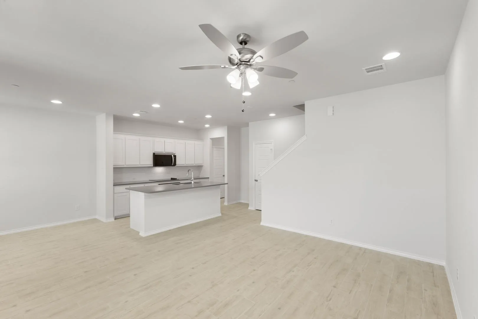 4507 Avion-Living Room-2