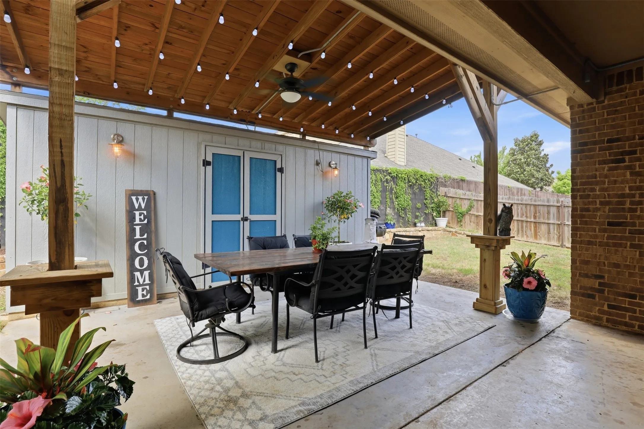 Single Family Residence For Sale in Johnson County , 1004 Tara Drive, Burleson, Texas 76028, 4 Bedroom, 4 Bathroom, 3 Garage spaces, 3,742 Sqft, built in 2012, Preowned, mls#21237739, Real Estate Agent in Burleson, Homes For Sale in Johnson county, Homes For Sale in Burleson, Realtor in Burleson Texas, Real Estate Brokerage Independent Realty Texas, Luminita Cordes Realtor