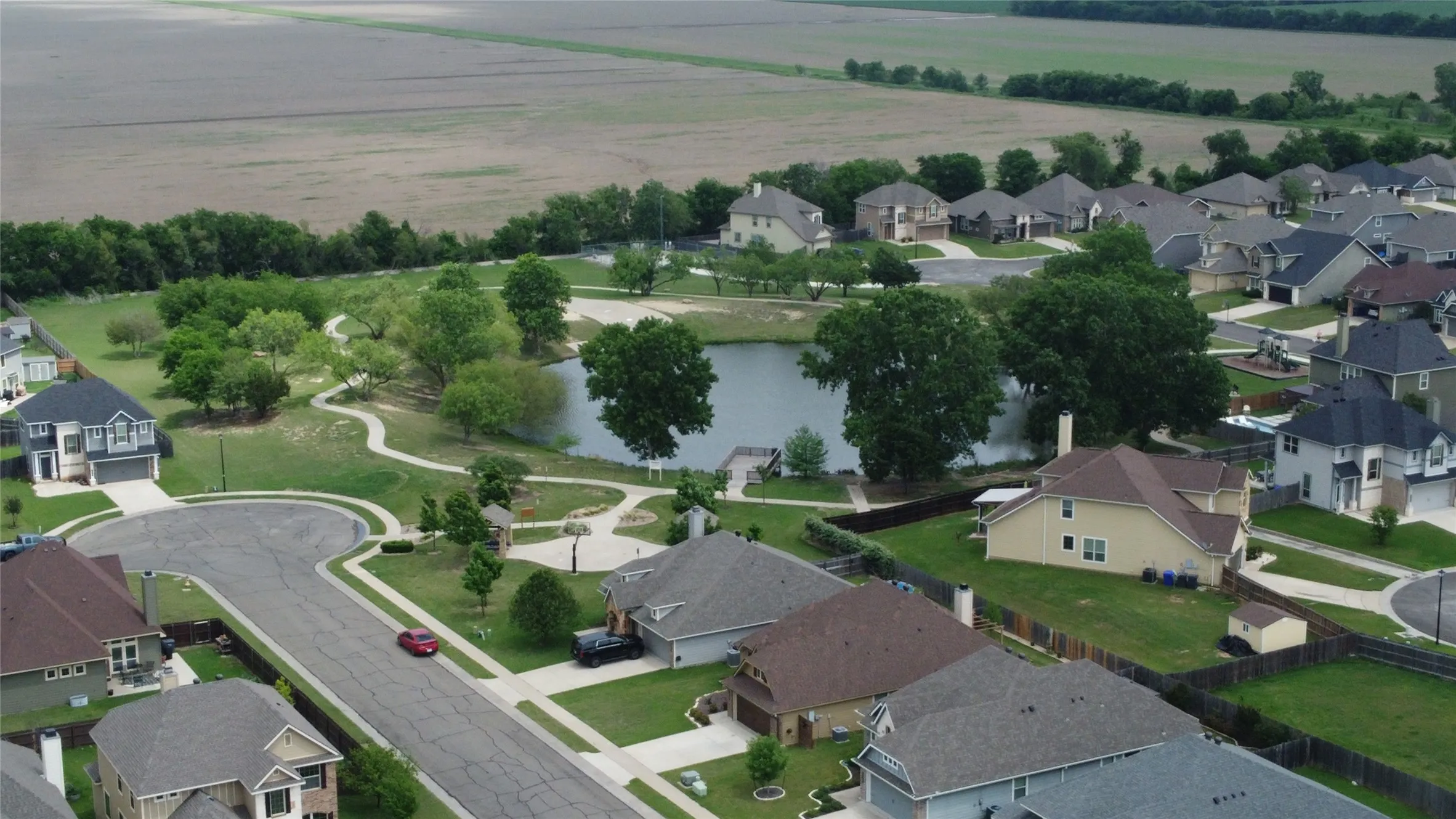 Single Family Residence For Sale in Mc Lennan County , 10205 Mickler Lane, Waco, Texas 76708, 4 Bedroom, 3 Bathroom, 2 Garage spaces, 2,274 Sqft, built in 2016, Preowned, mls#21242759, Real Estate Agent in Waco, Homes For Sale in Mc Lennan county, Homes For Sale in Waco, Realtor in Waco Texas, Real Estate Brokerage Independent Realty Texas, Luminita Cordes Realtor