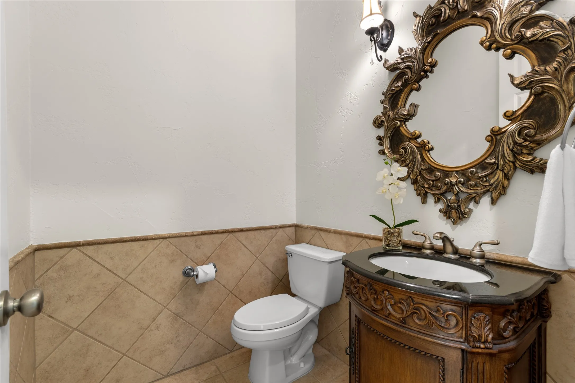 Single Family Residence For Sale in Collin County , 723 Nighthawk Drive, Murphy, Texas 75094, 5 Bedroom, 5 Bathroom, 3 Garage spaces, 5,237 Sqft, built in 2007, Preowned, mls#21241318, Real Estate Agent in Murphy, Homes For Sale in Collin county, Homes For Sale in Murphy, Realtor in Murphy Texas, Real Estate Brokerage Independent Realty Texas, Luminita Cordes Realtor