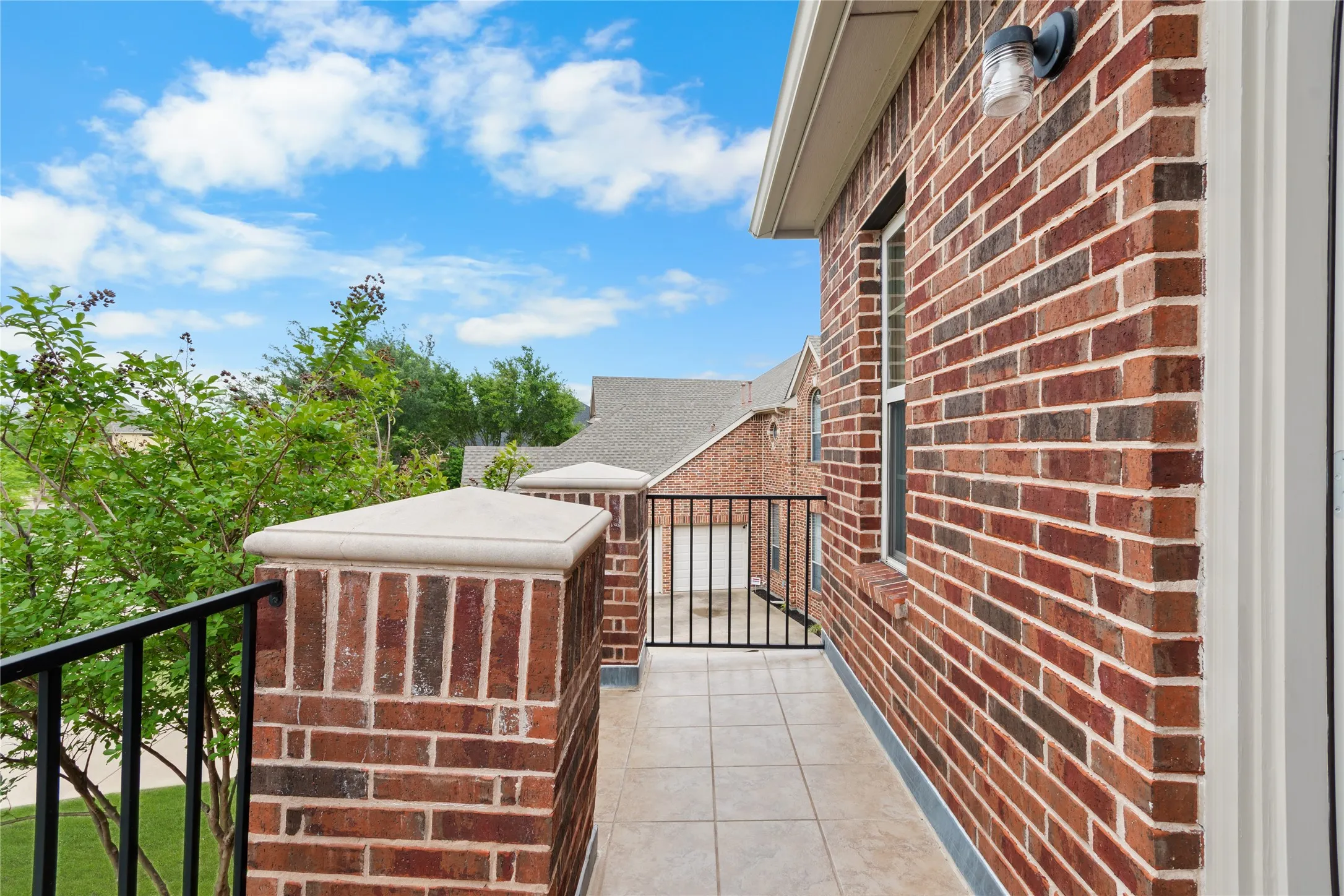 Single Family Residence For Sale in Collin County , 723 Nighthawk Drive, Murphy, Texas 75094, 5 Bedroom, 5 Bathroom, 3 Garage spaces, 5,237 Sqft, built in 2007, Preowned, mls#21241318, Real Estate Agent in Murphy, Homes For Sale in Collin county, Homes For Sale in Murphy, Realtor in Murphy Texas, Real Estate Brokerage Independent Realty Texas, Luminita Cordes Realtor