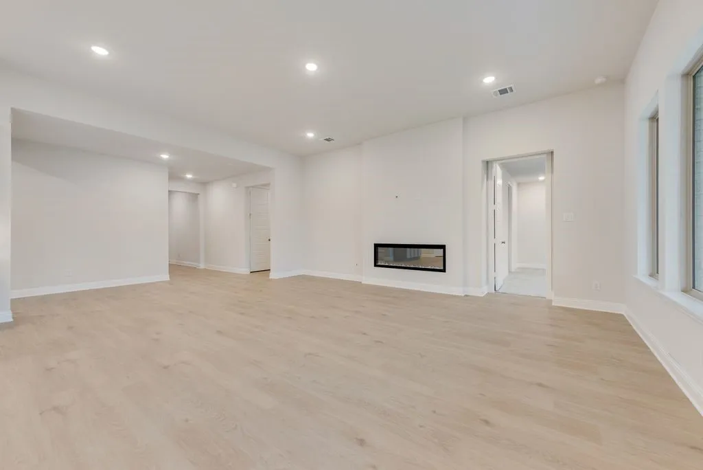 Single Family Residence For Sale in Denton County , 2308 Valencia Drive, Little Elm, Texas 75068, 4 Bedroom, 3 Bathroom, 2 Garage spaces, 2,573 Sqft, built in 2026, New Construction - Complete, mls#21241165, Real Estate Agent in Little Elm, Homes For Sale in Denton county, Homes For Sale in Little Elm, Realtor in Little Elm Texas, Real Estate Brokerage Independent Realty Texas, Luminita Cordes Realtor