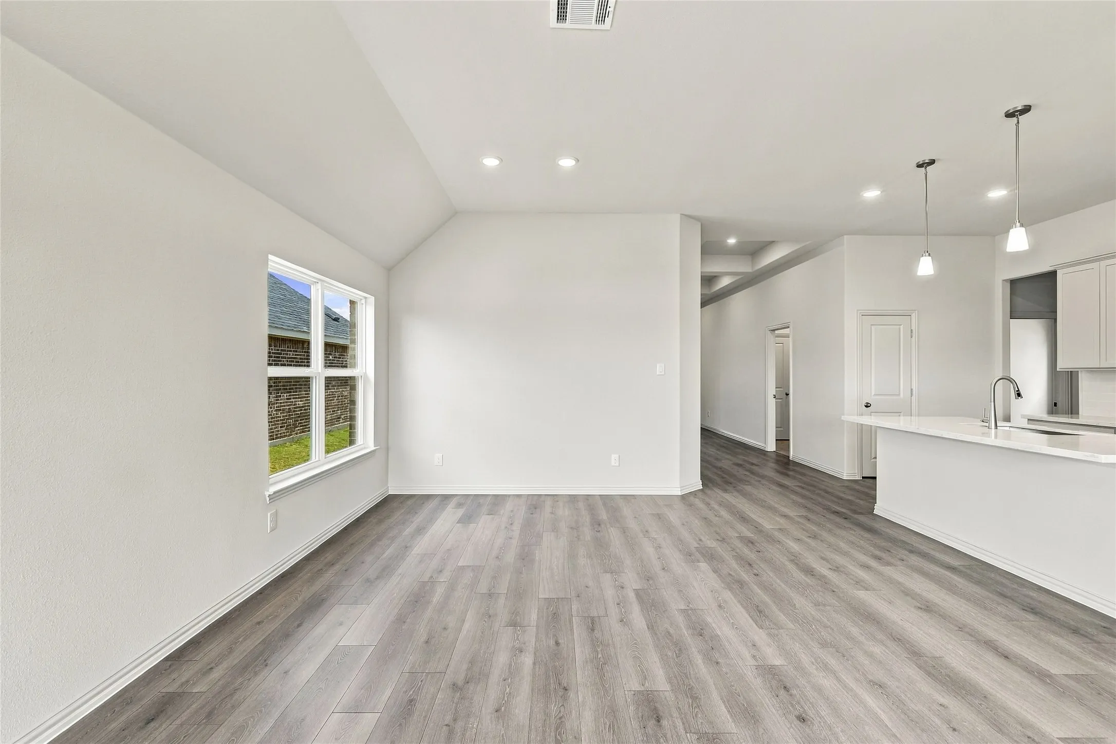 Single Family Residence For Sale in Collin County , 3729 Pitchfork Terrace, Anna, Texas 75409, 5 Bedroom, 3 Bathroom, 2 Garage spaces, 2,168 Sqft, built in 2026, New Construction - Incomplete, mls#21241877, Real Estate Agent in Anna, Homes For Sale in Collin county, Homes For Sale in Anna, Realtor in Anna Texas, Real Estate Brokerage Independent Realty Texas, Luminita Cordes Realtor